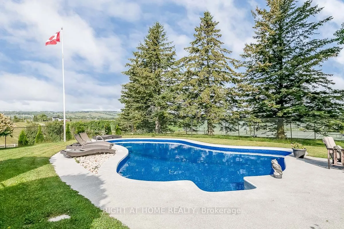 828350 Mulmur Nottawasaga Townline