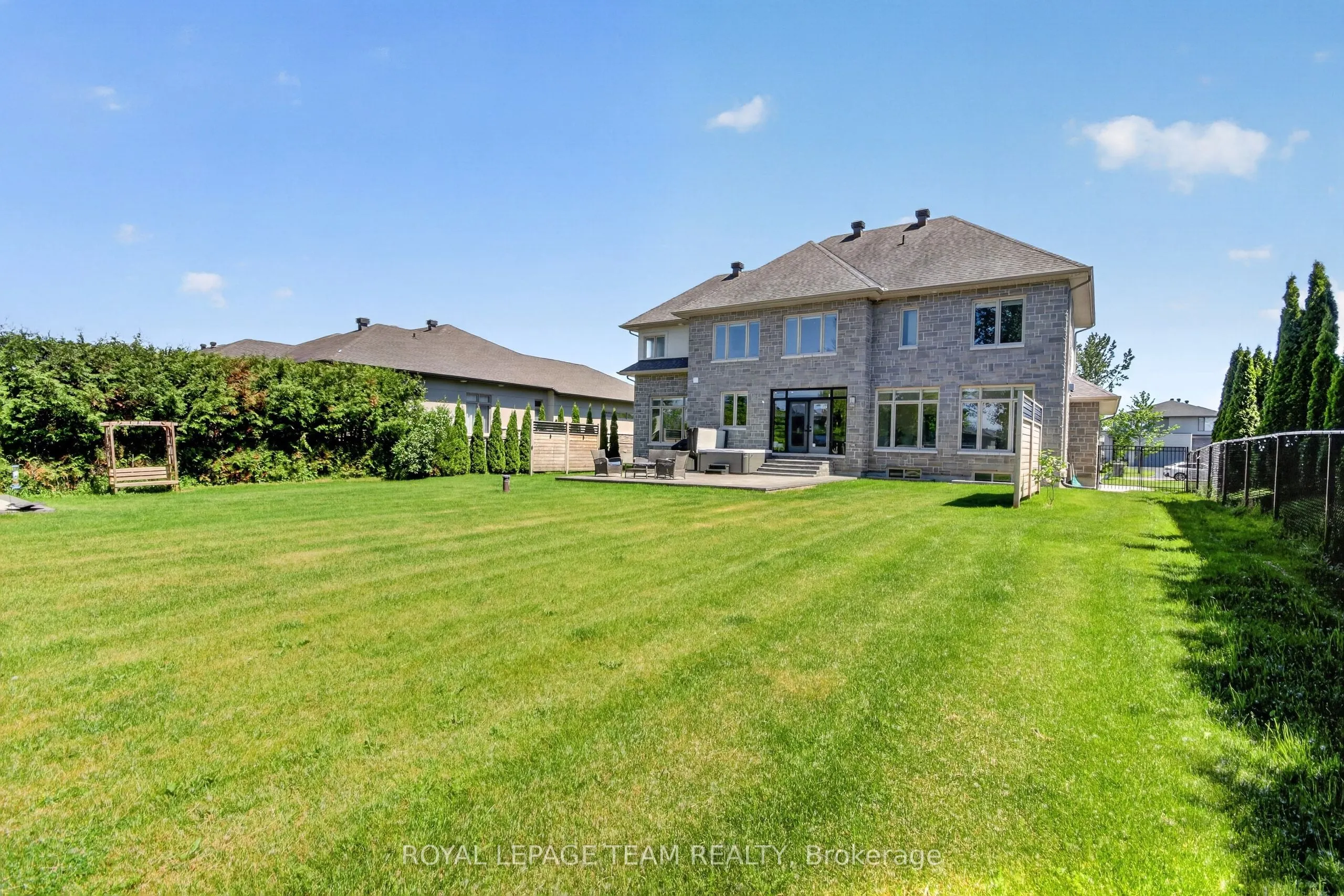 520 LEIMERK Court