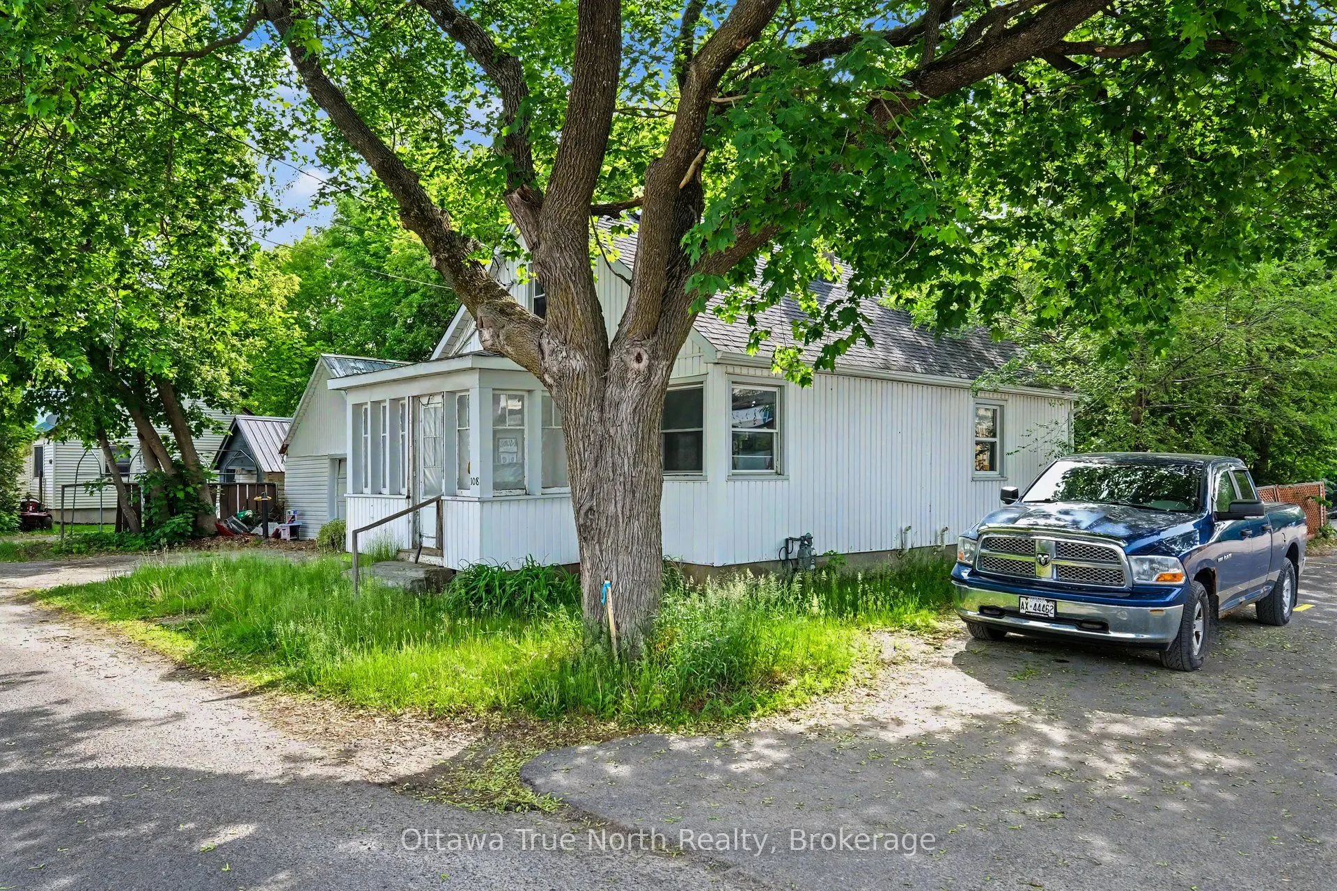 108 Maley Street