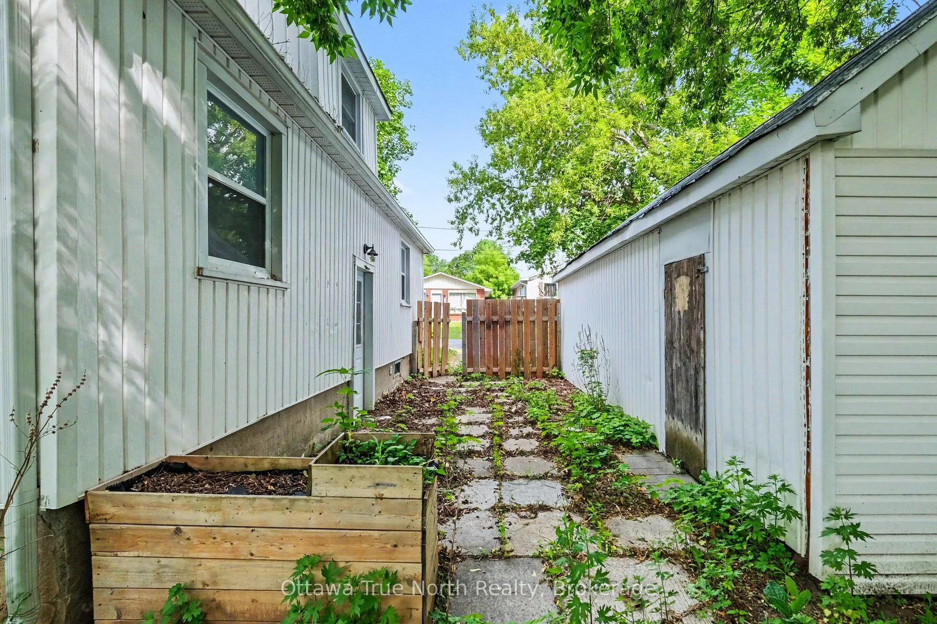 108 Maley Street