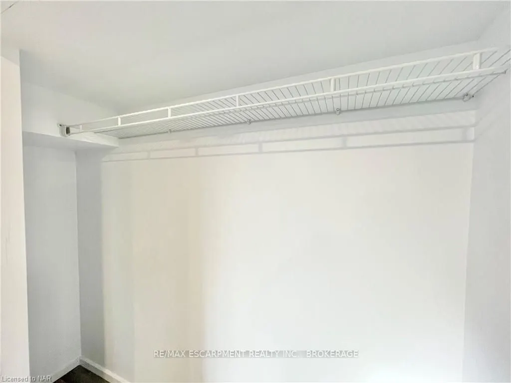 76 Marc Boulevard