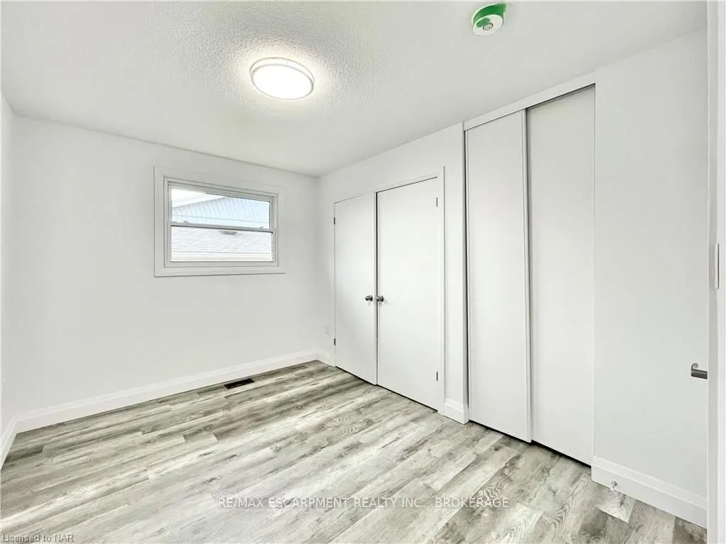 76 Marc Boulevard
