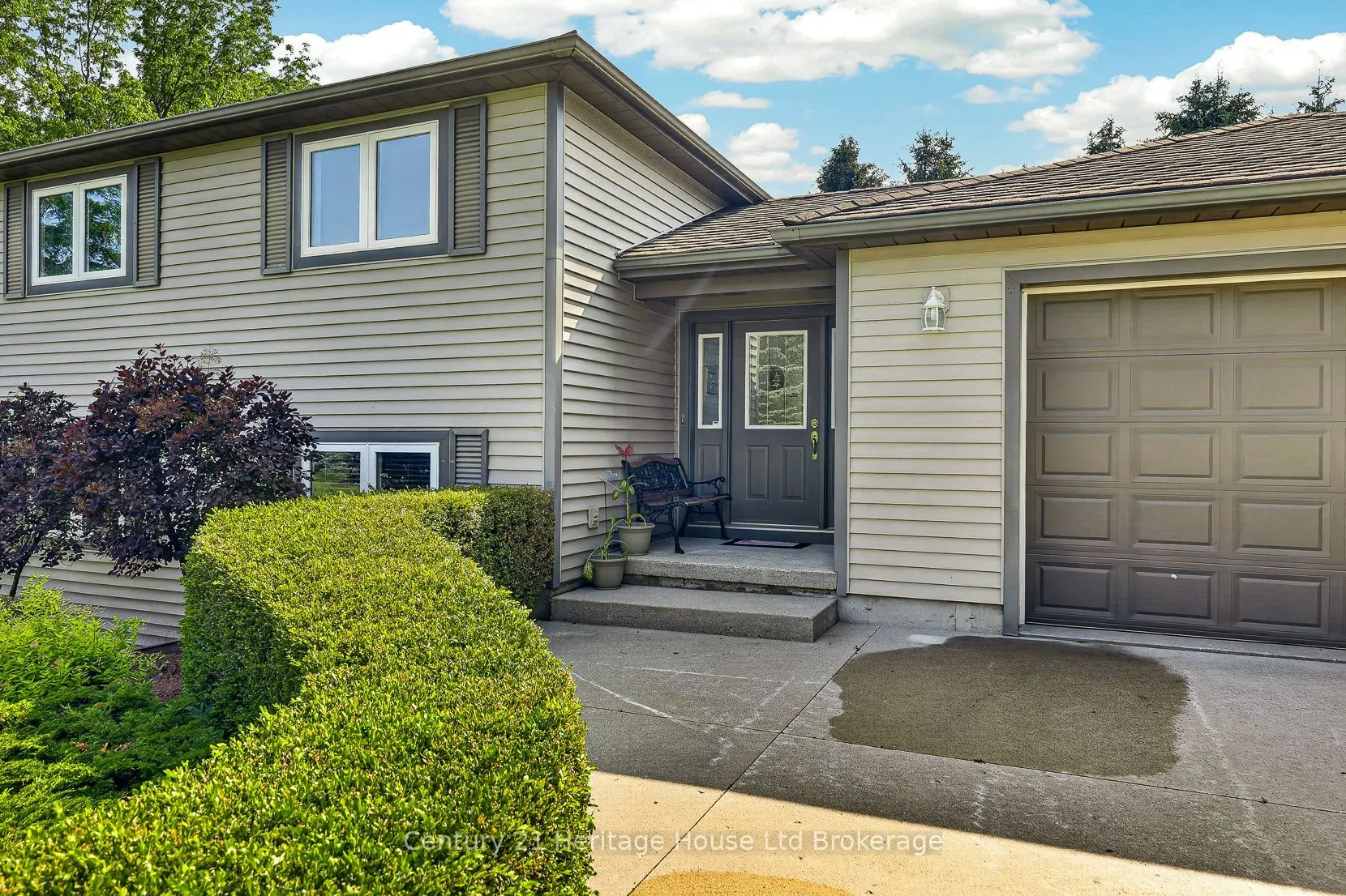1567 Forestry Farm Road