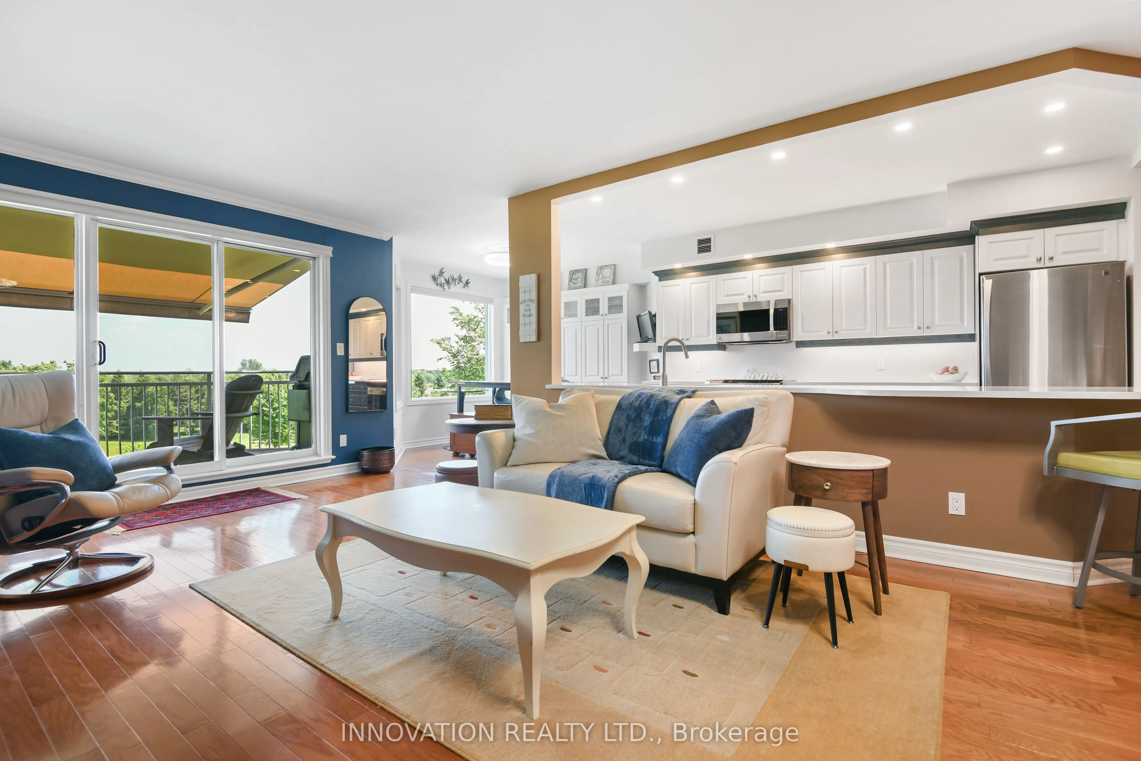 150 Robson Court #2C