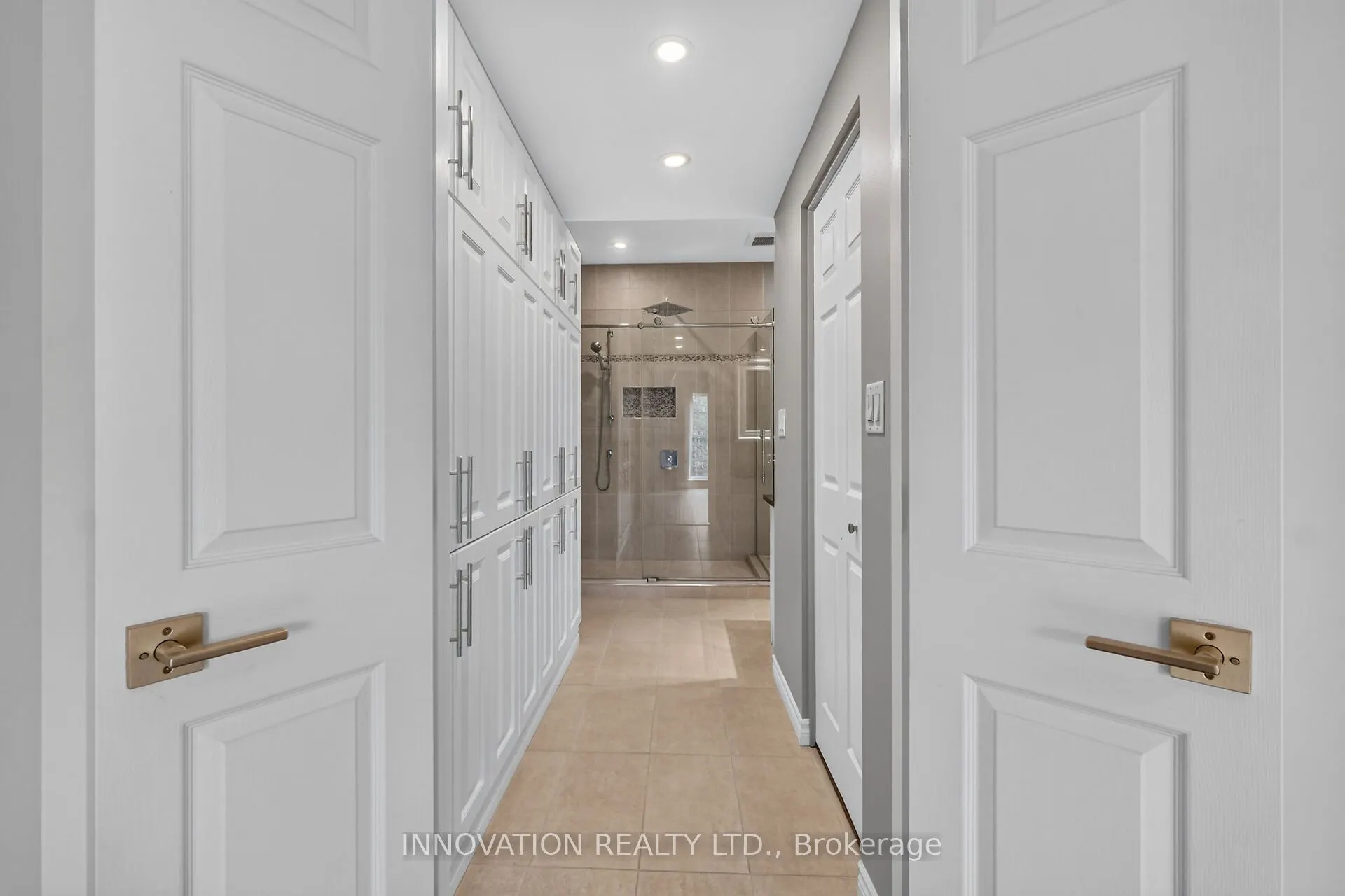 150 Robson Court #2C
