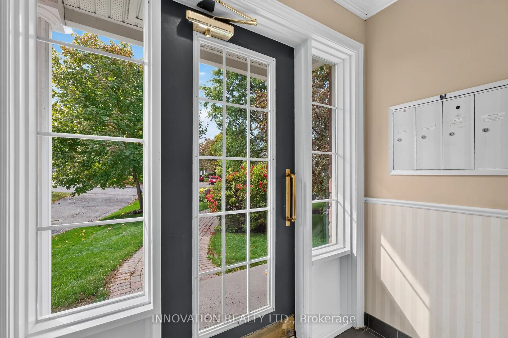 150 Robson Court #2C