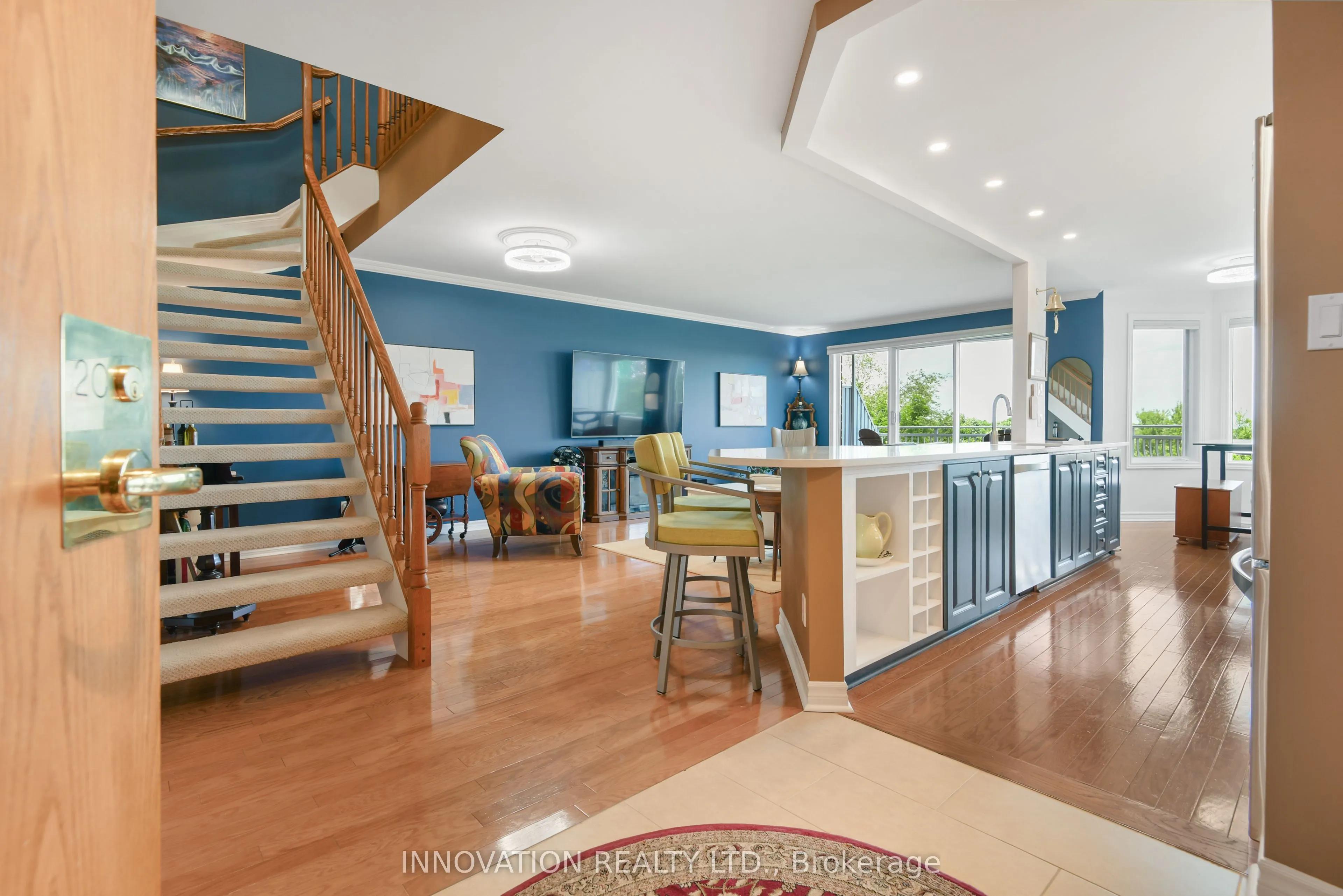 150 Robson Court #2C