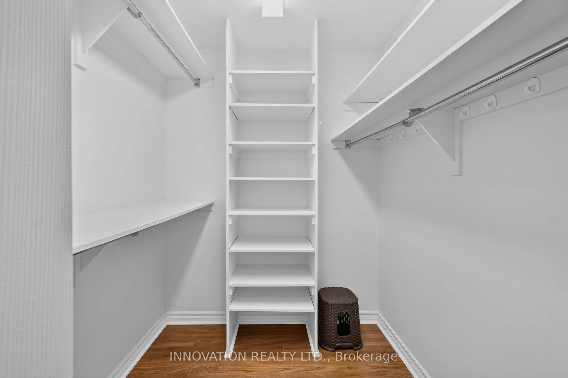 150 Robson Court #2C