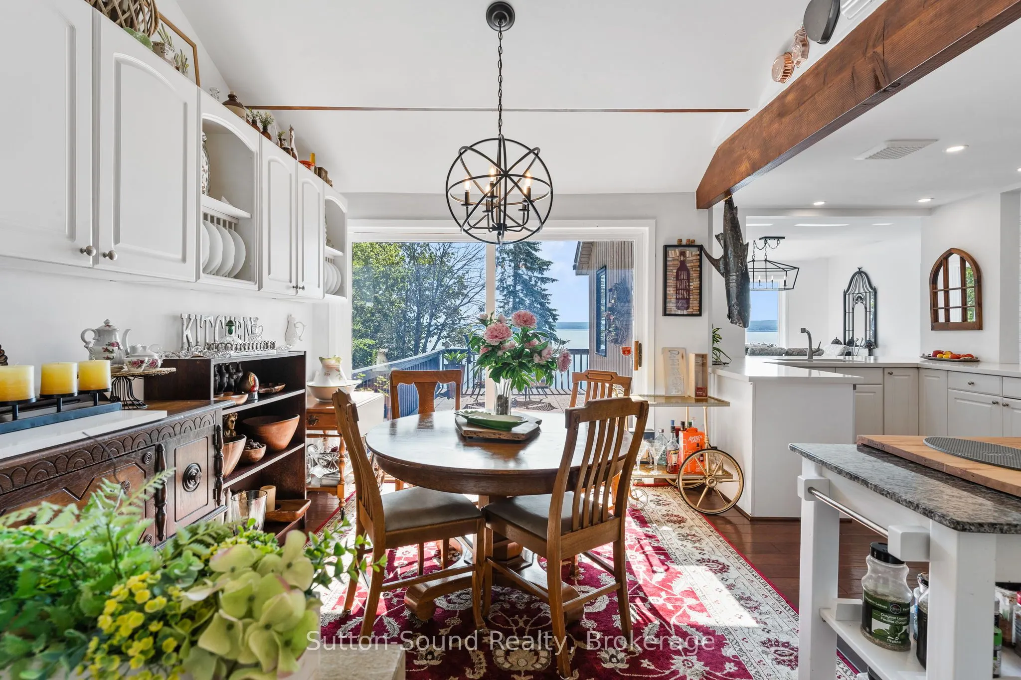 427 Balmy Beach Road