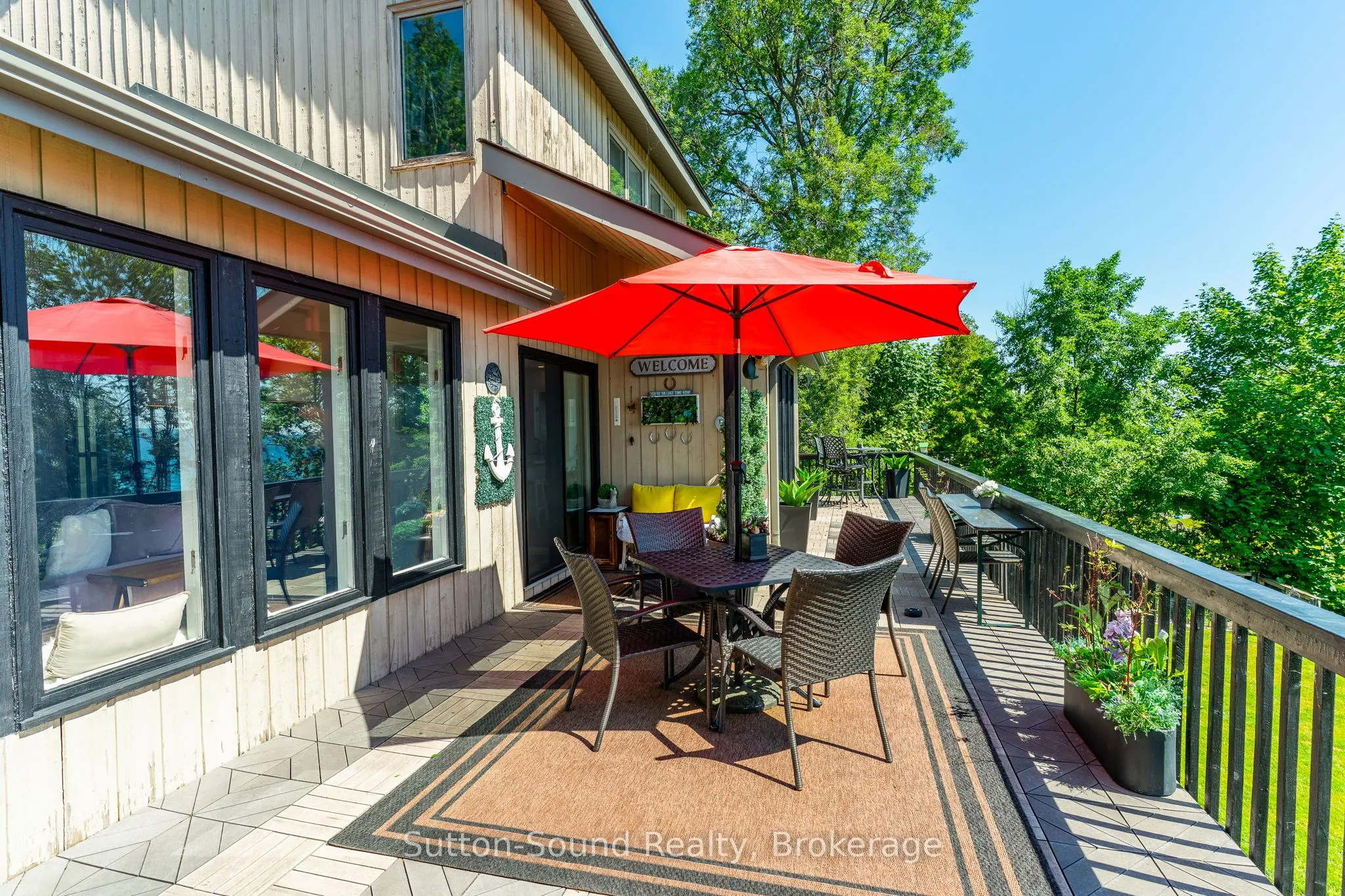 427 Balmy Beach Road
