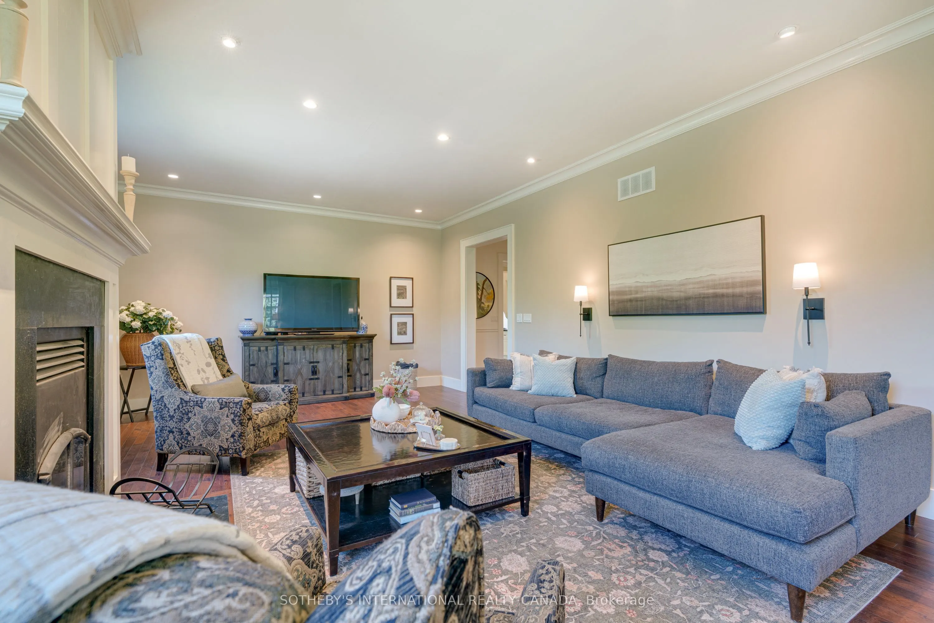 2877 McSherry Lane