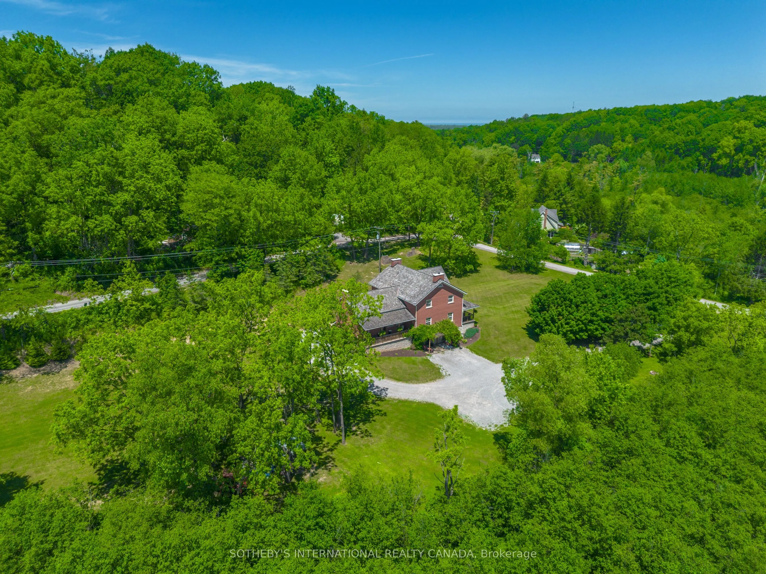 2877 McSherry Lane