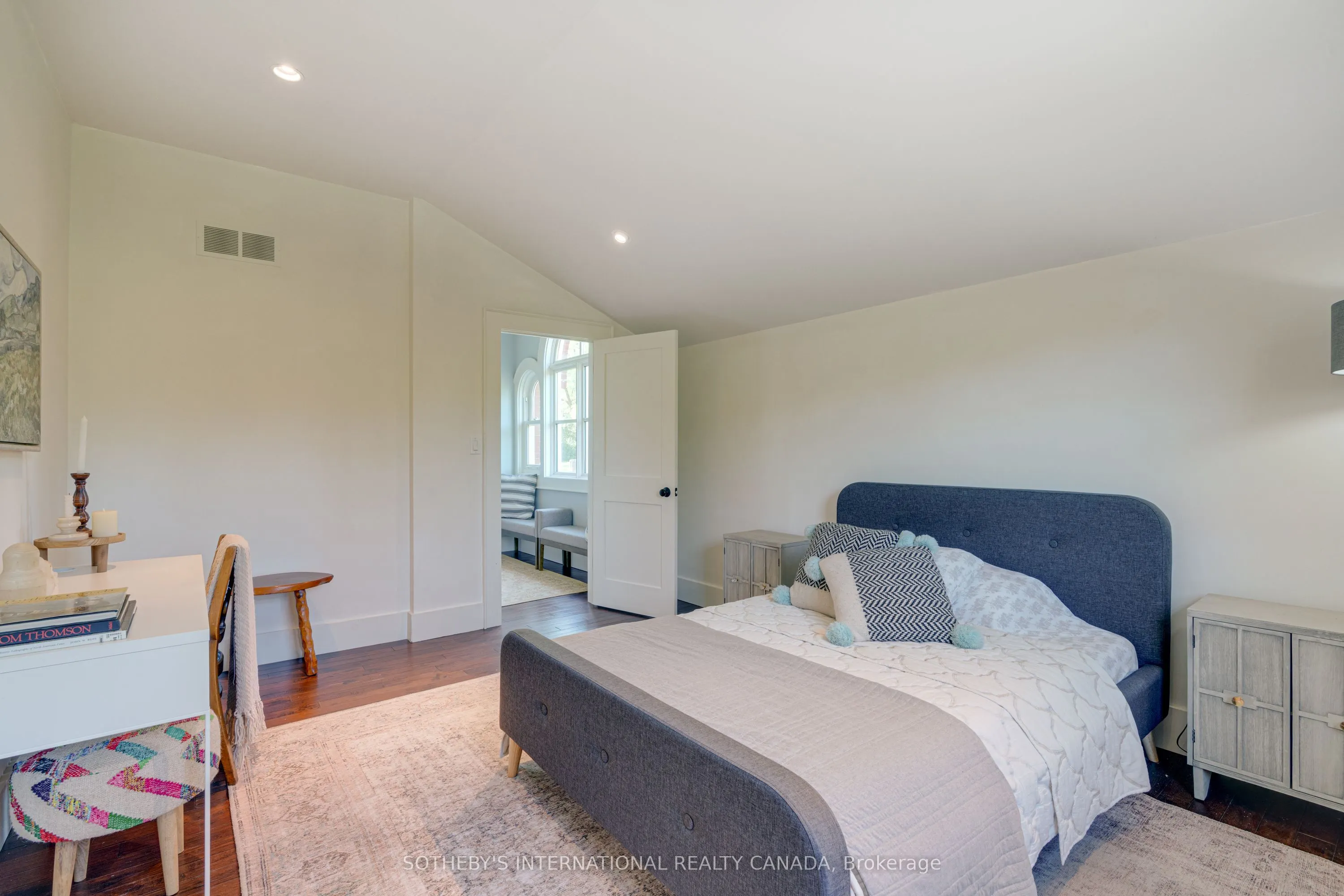 2877 McSherry Lane