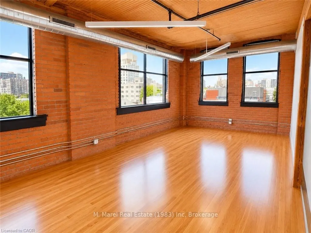 69 John Street S #450
