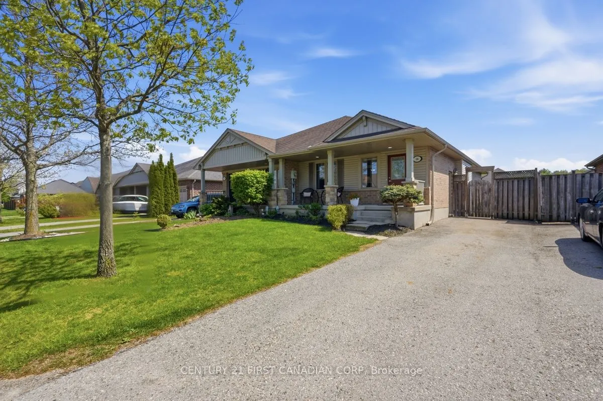 30 Pear Tree Avenue