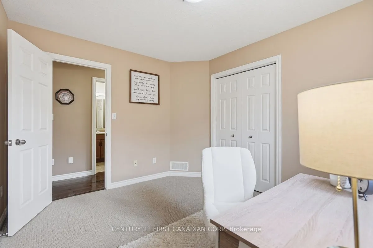 30 Pear Tree Avenue