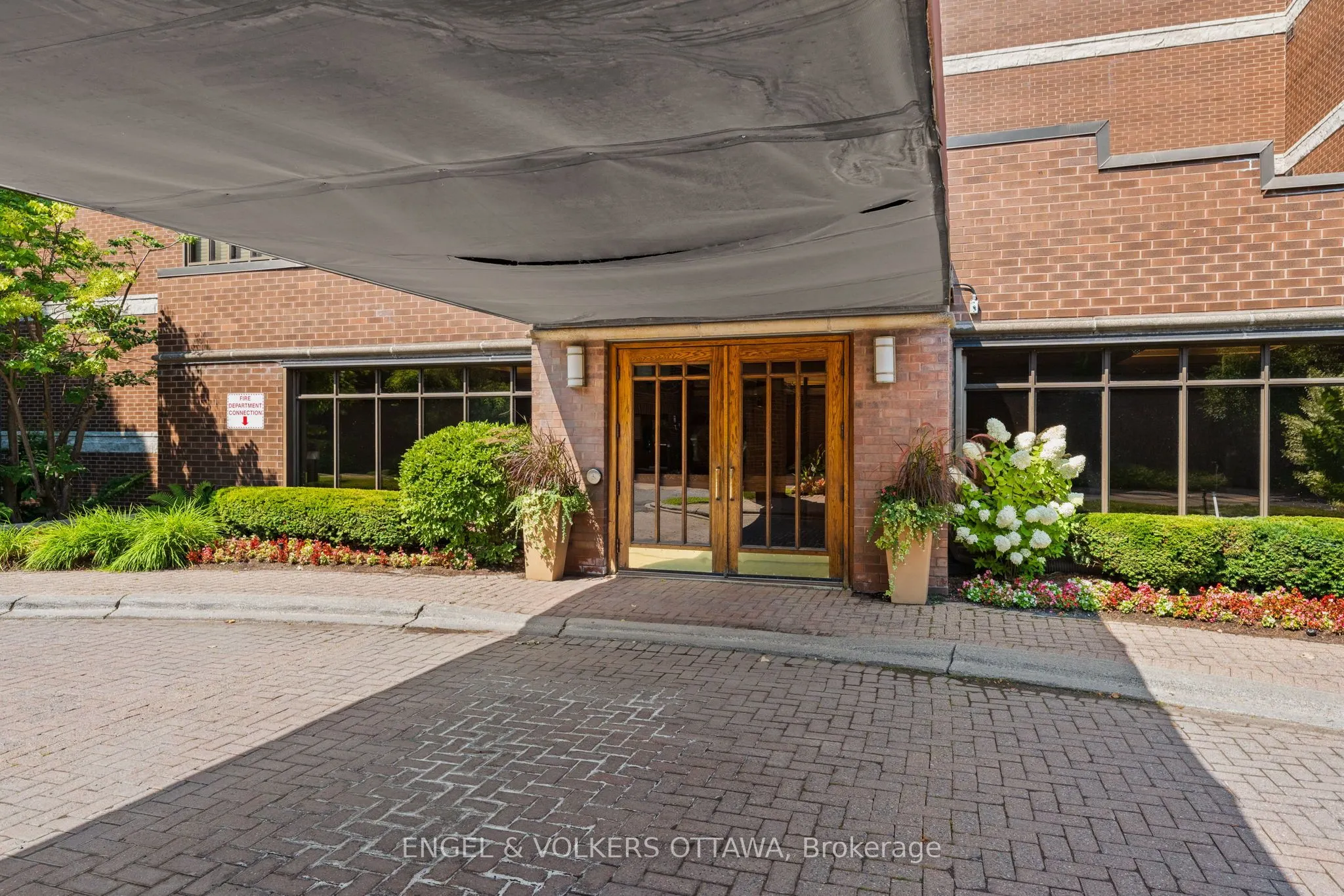 111 Echo Drive #406