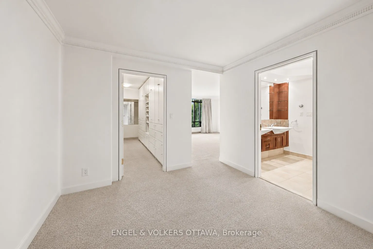111 Echo Drive #406
