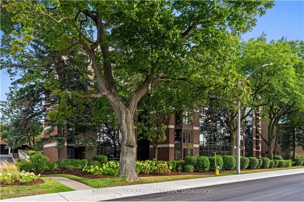 111 Echo Drive #406