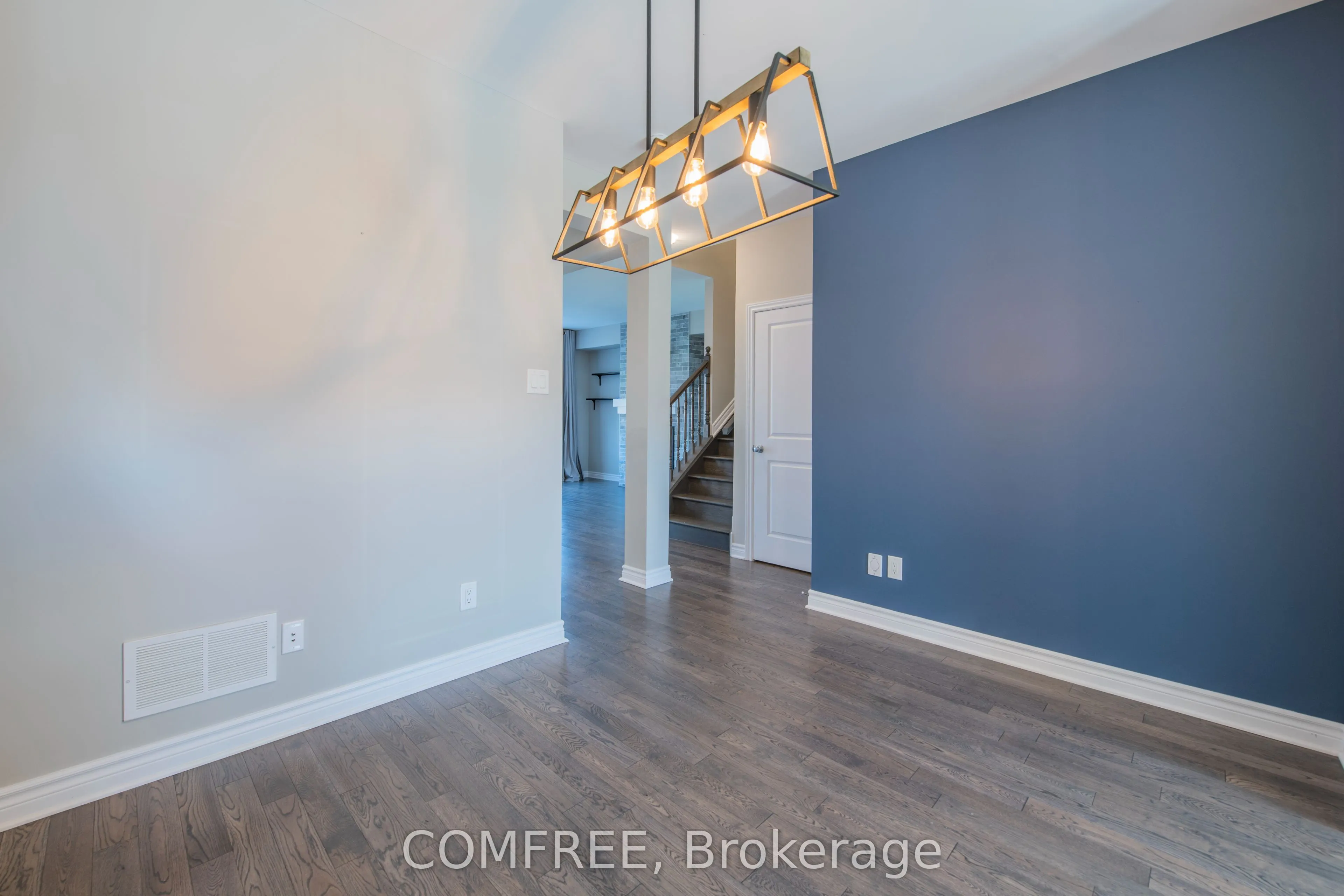206 Kimpton Drive
