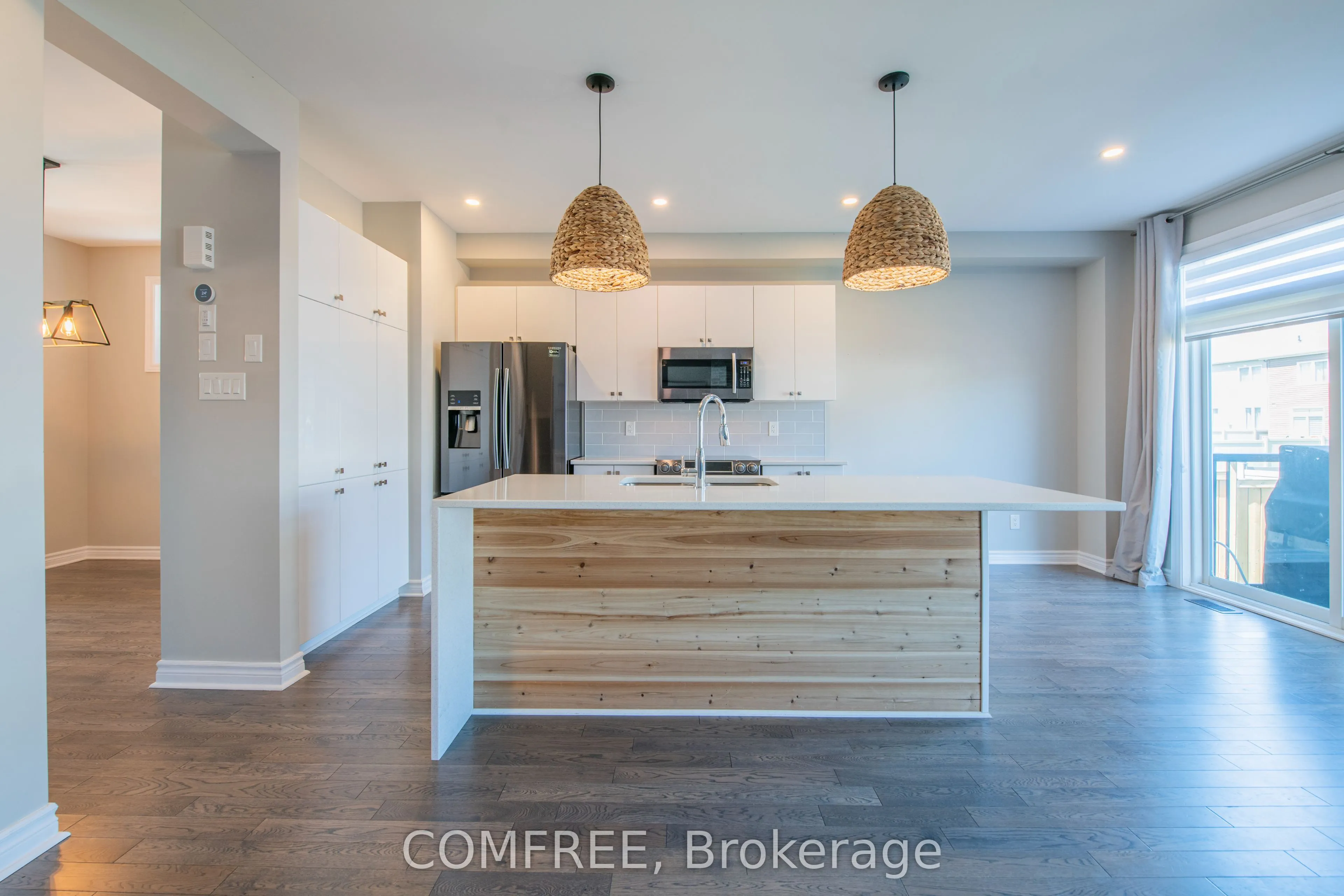 206 Kimpton Drive