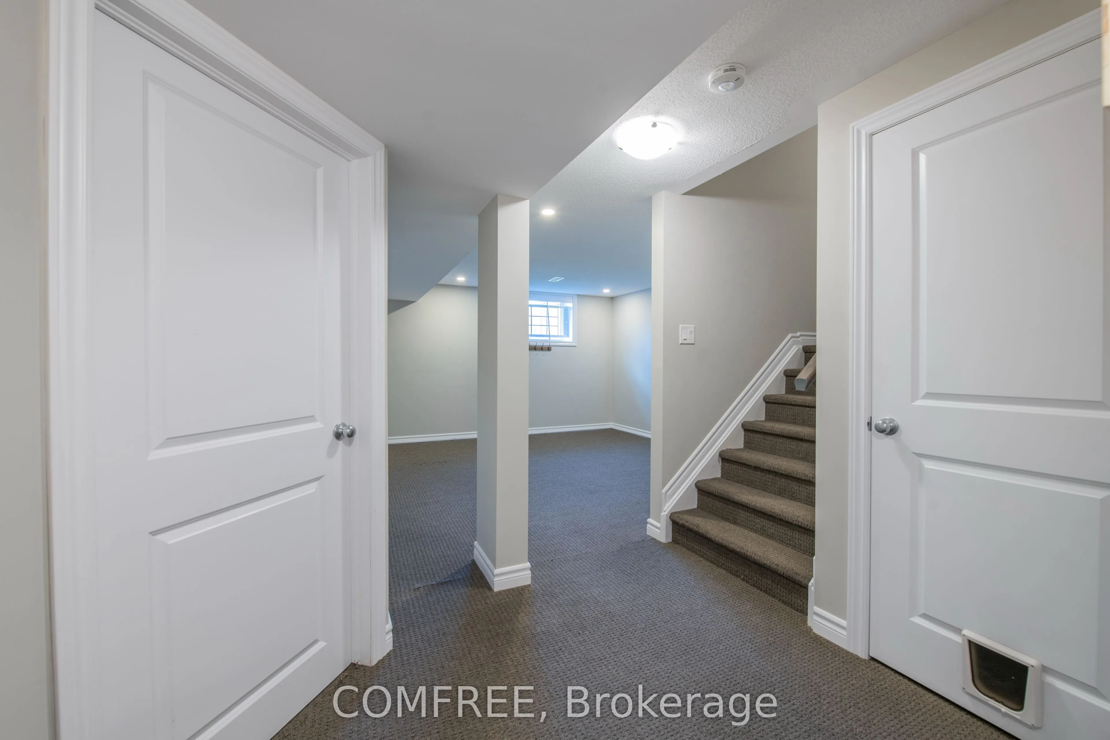206 Kimpton Drive