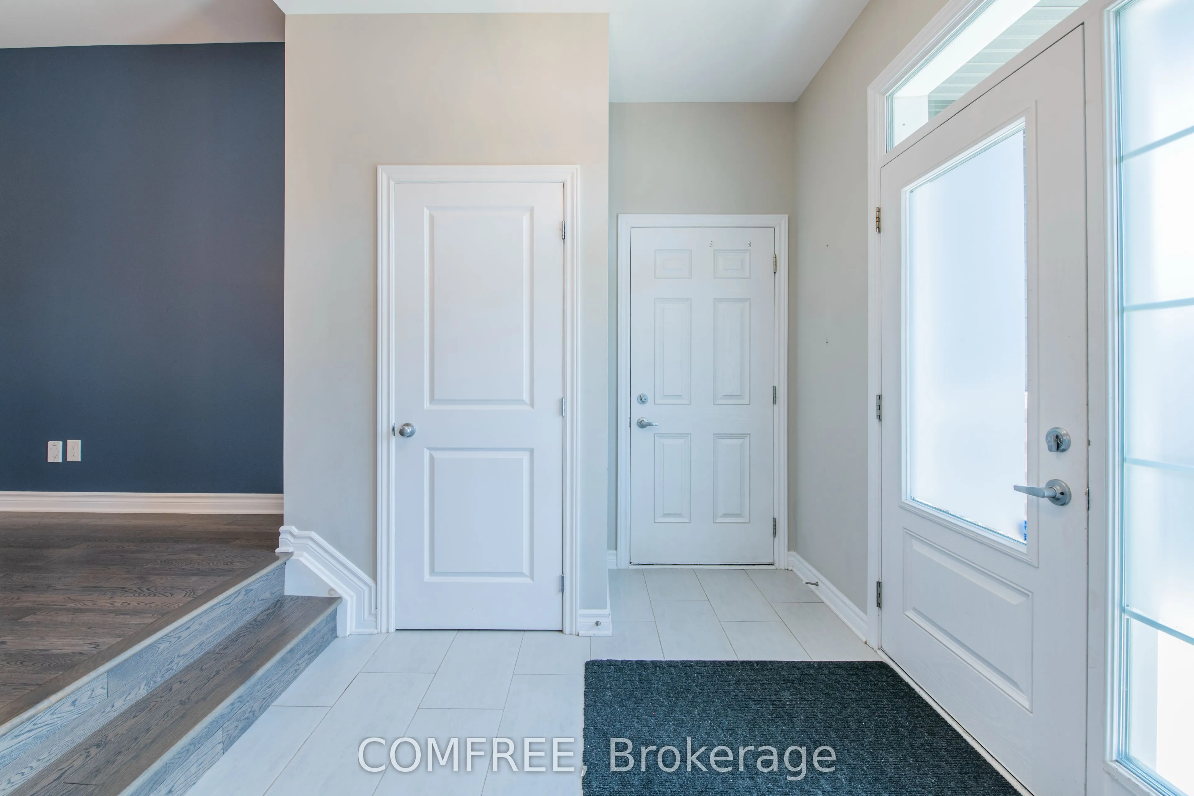 206 Kimpton Drive