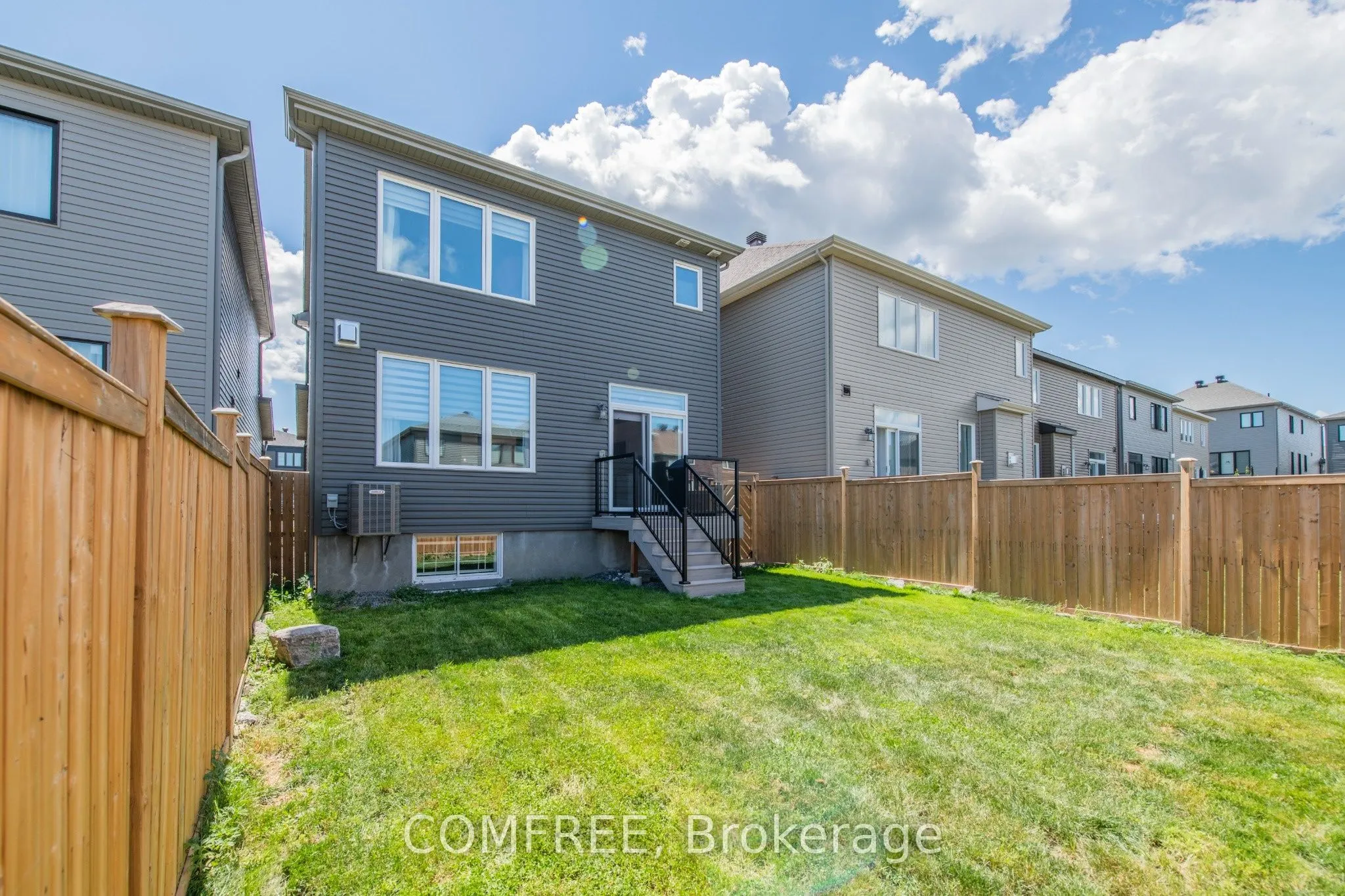 206 Kimpton Drive