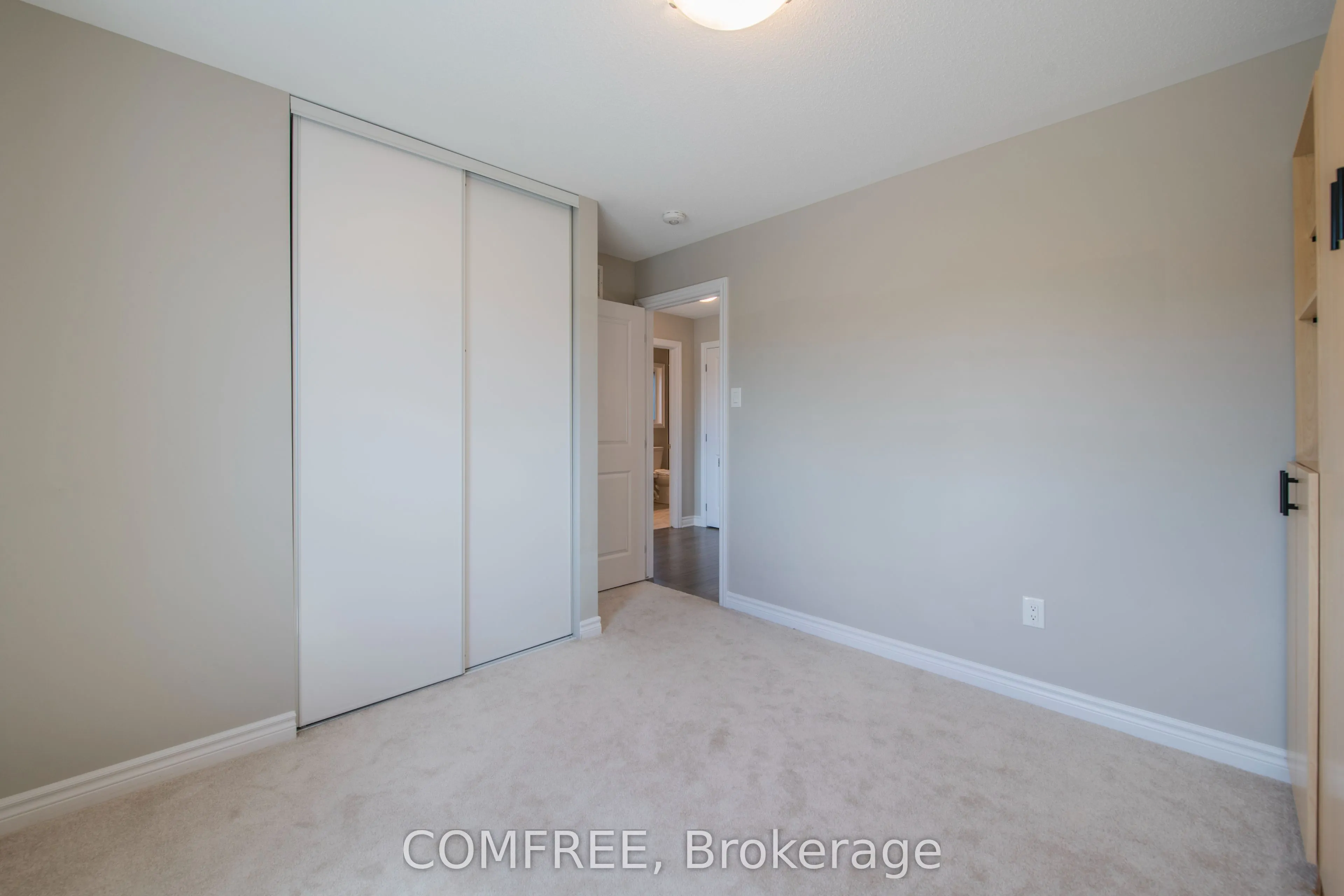206 Kimpton Drive
