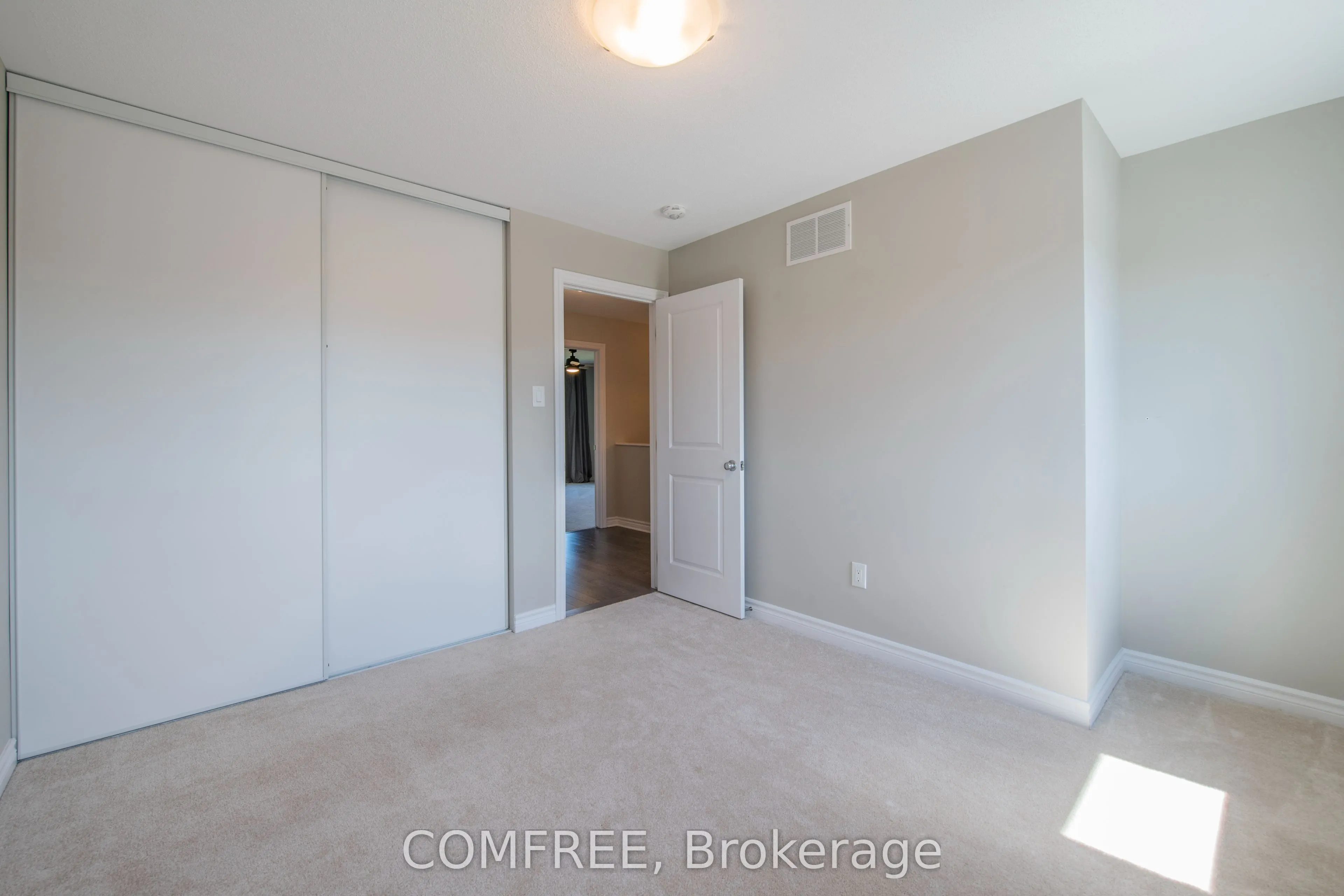 206 Kimpton Drive
