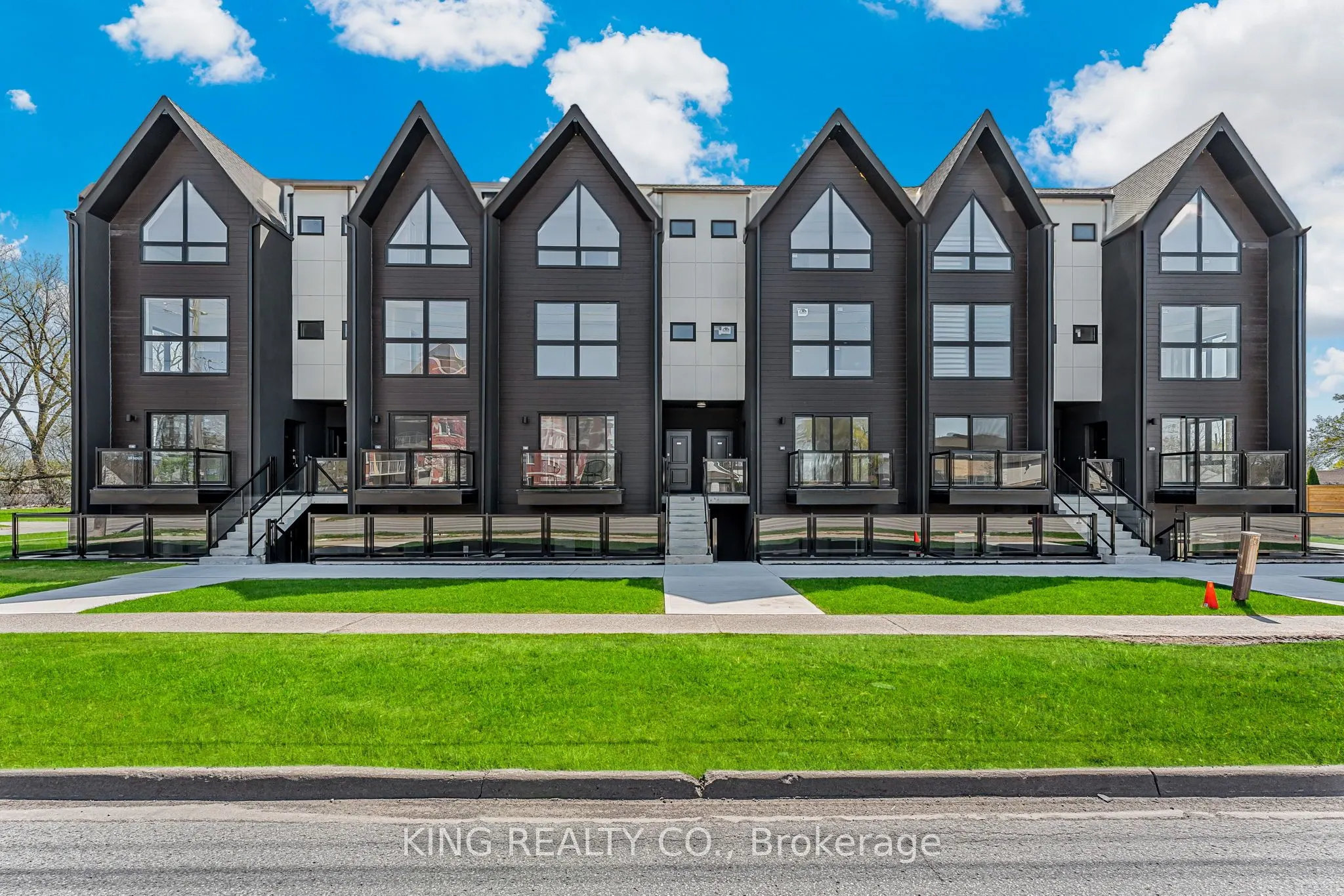 7277 Wilson Crescent #302