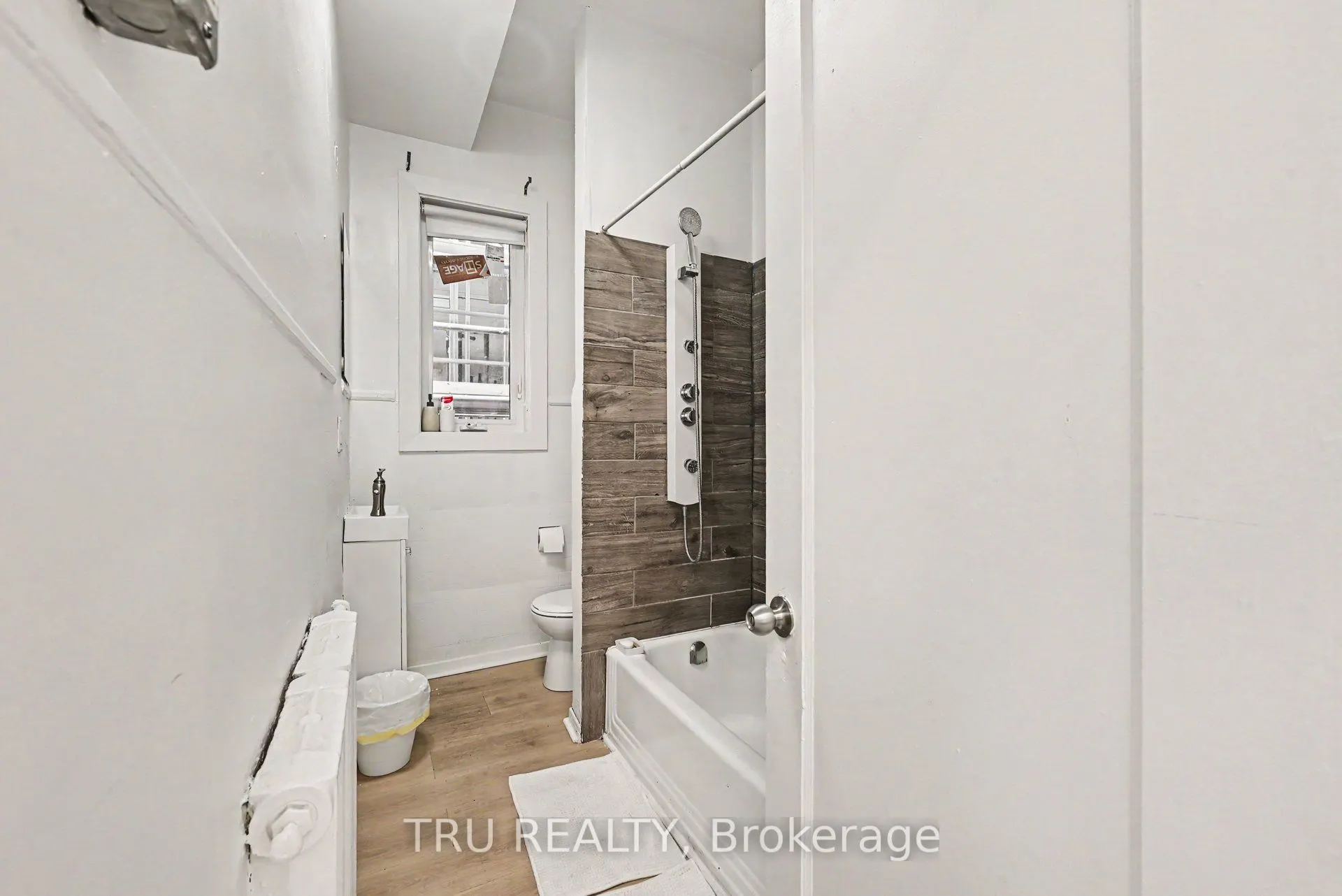 351 Friel Street