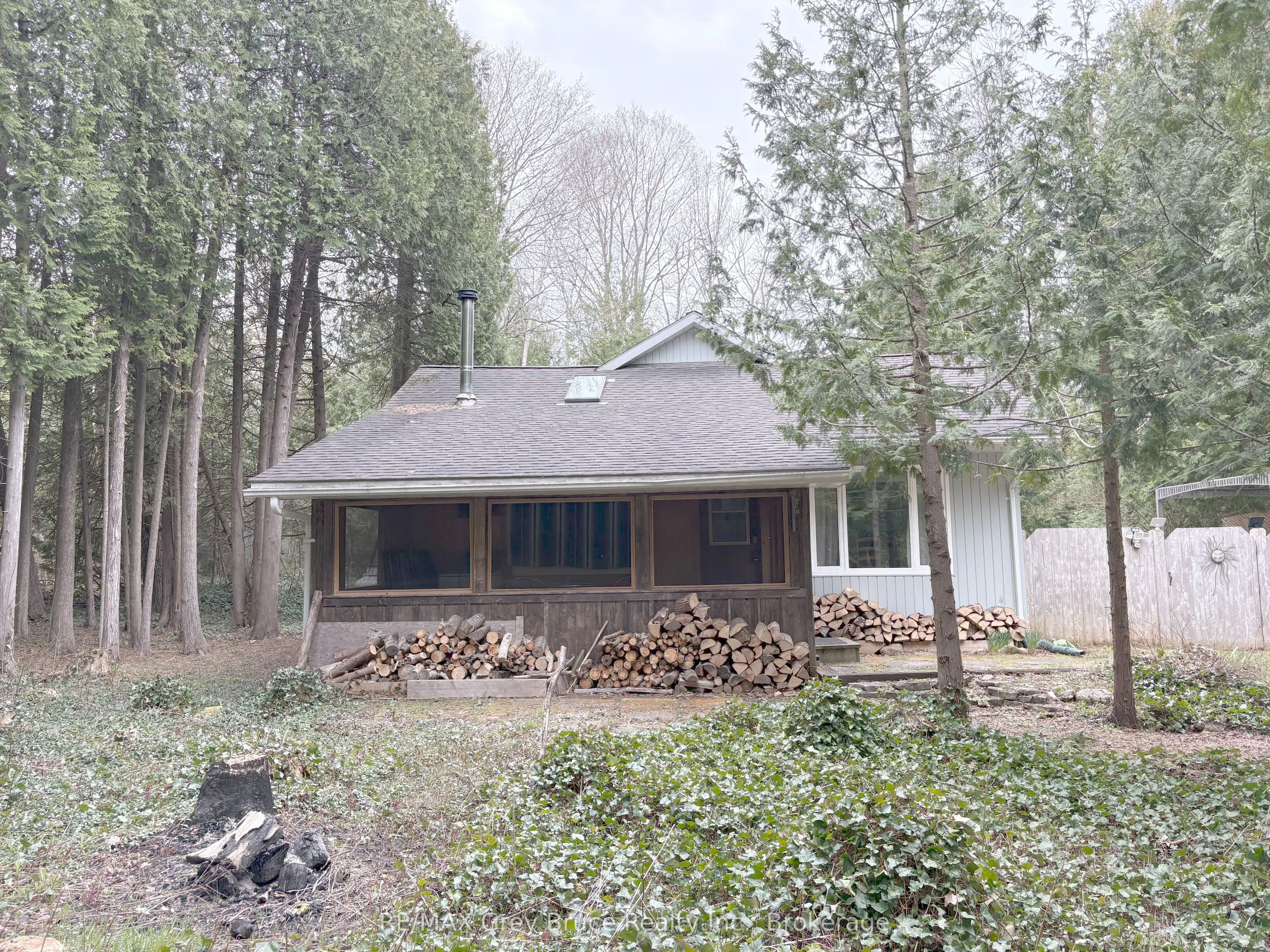 52 Spry Lake Road