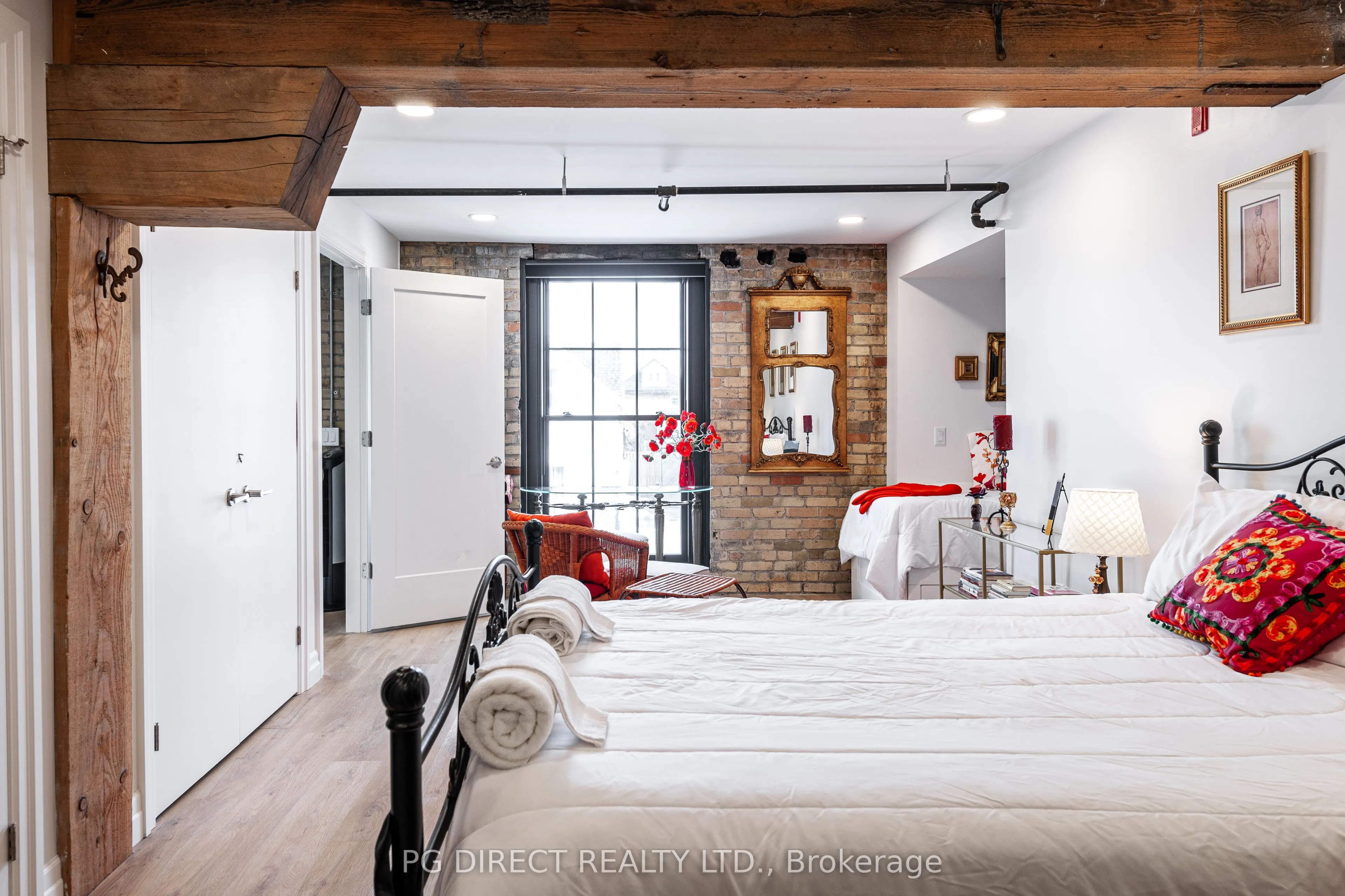 245 Downie Street #107