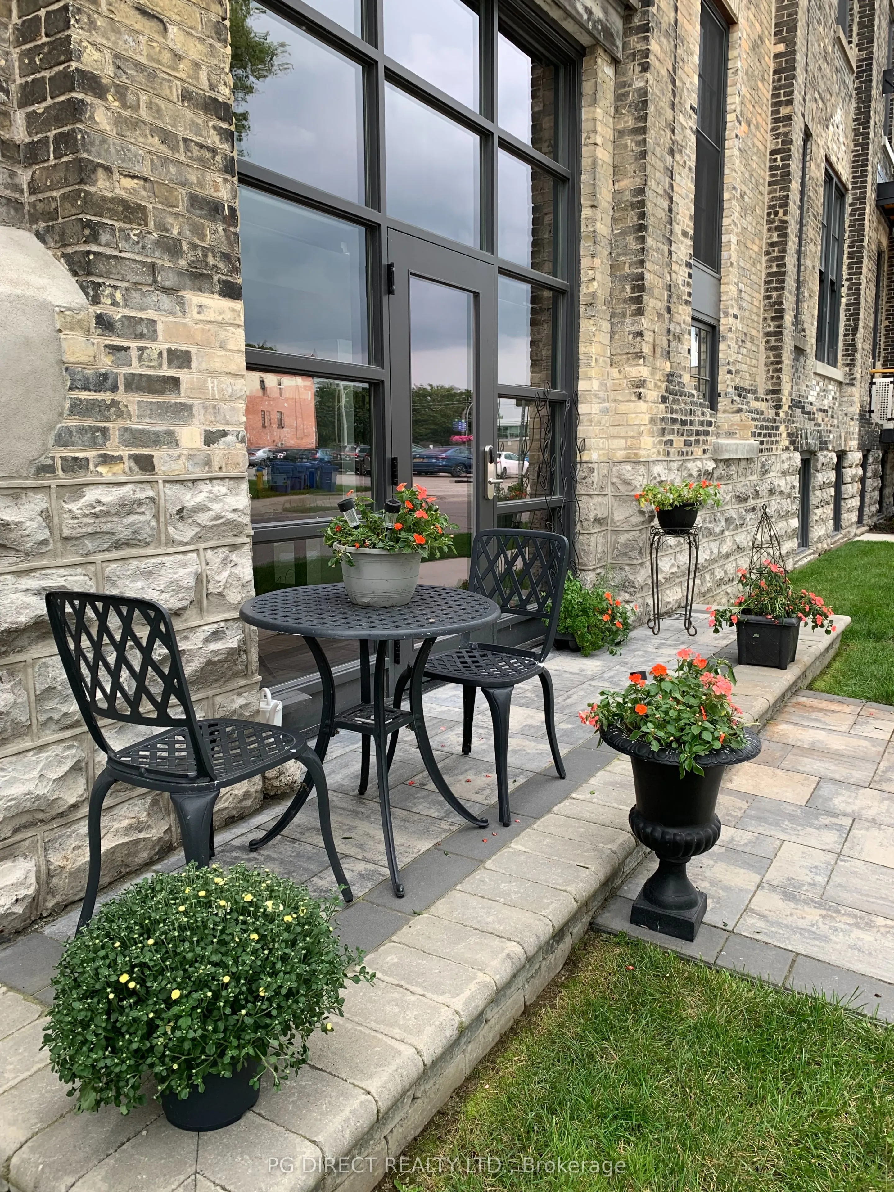245 Downie Street #107