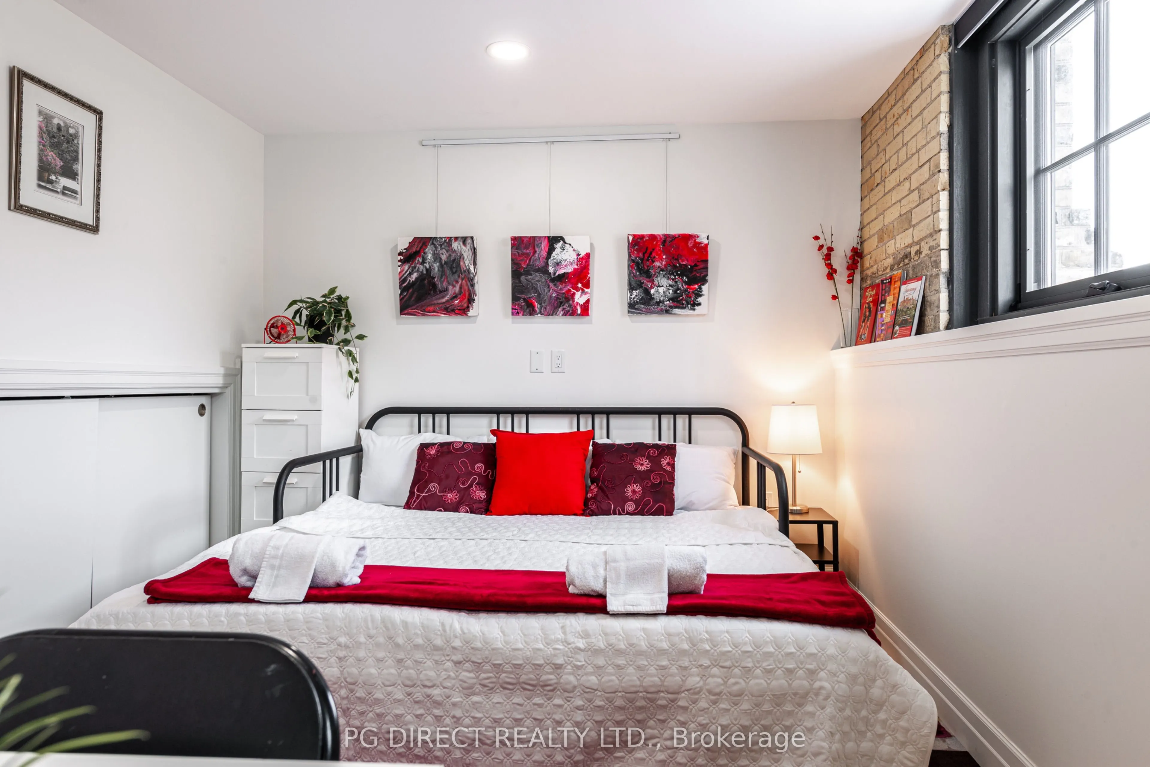 245 Downie Street #107