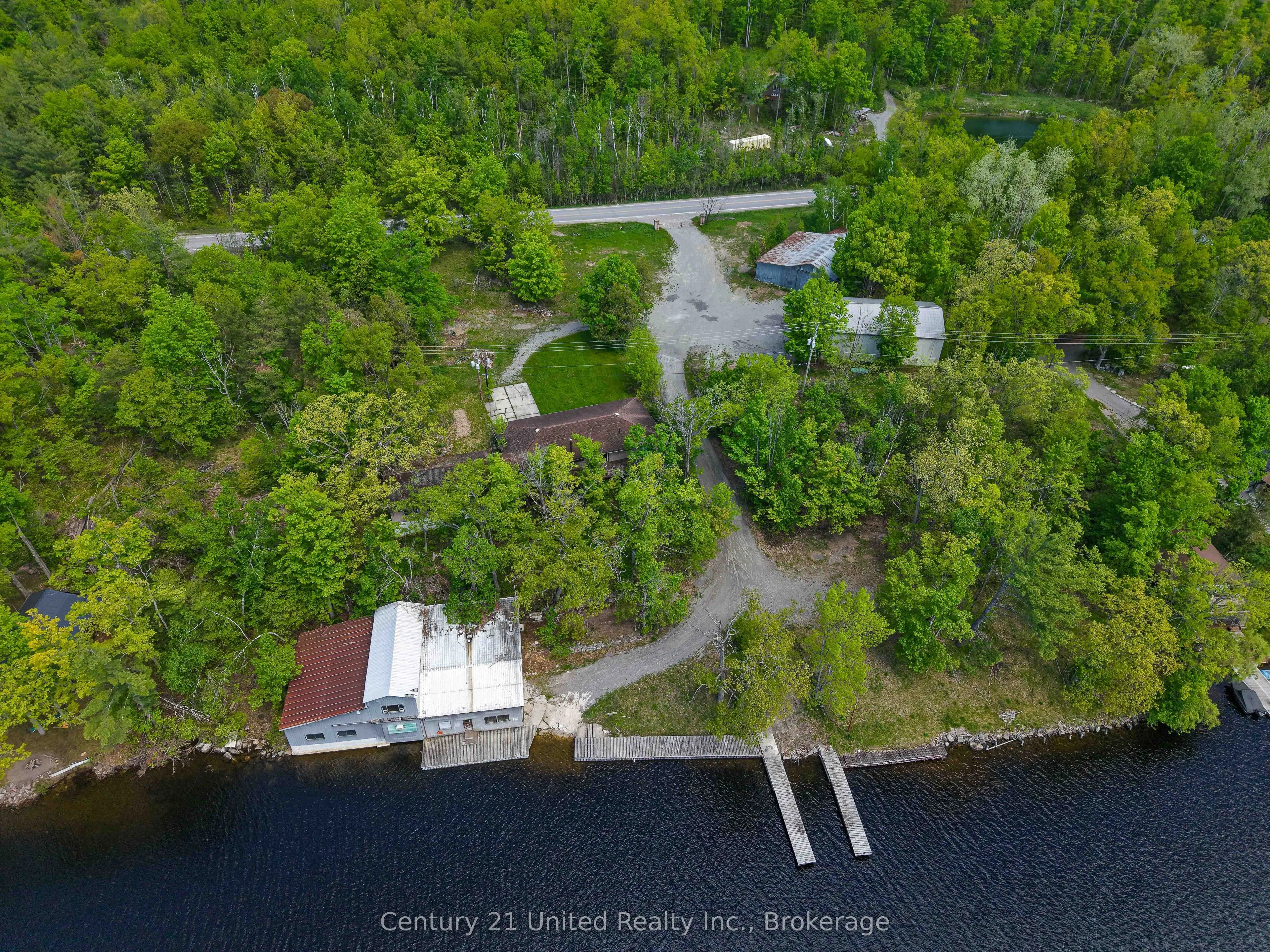 832 Northey's Bay Road