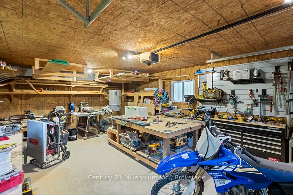245650 22 Side Road