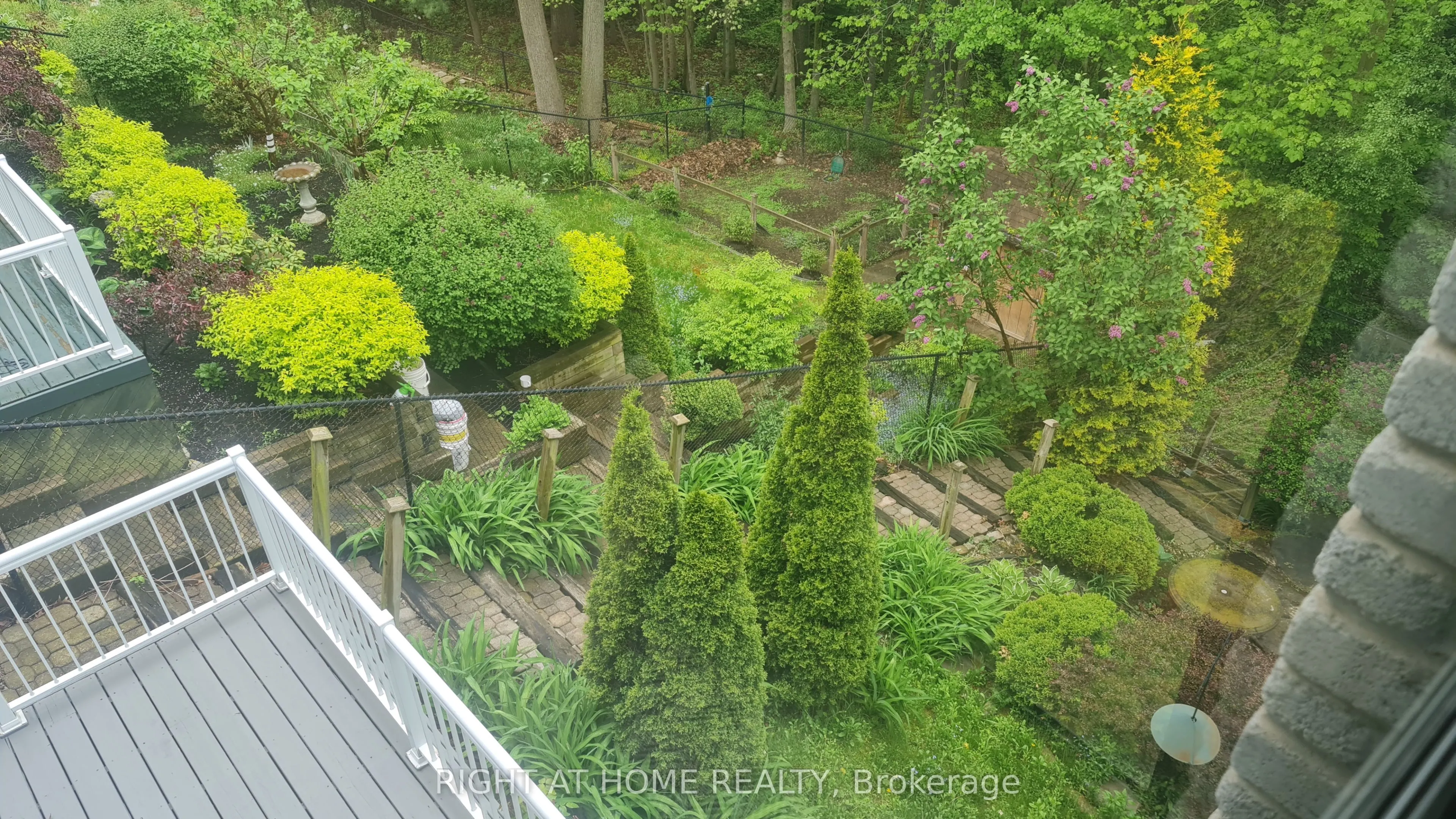 172 Lena Crescent #2