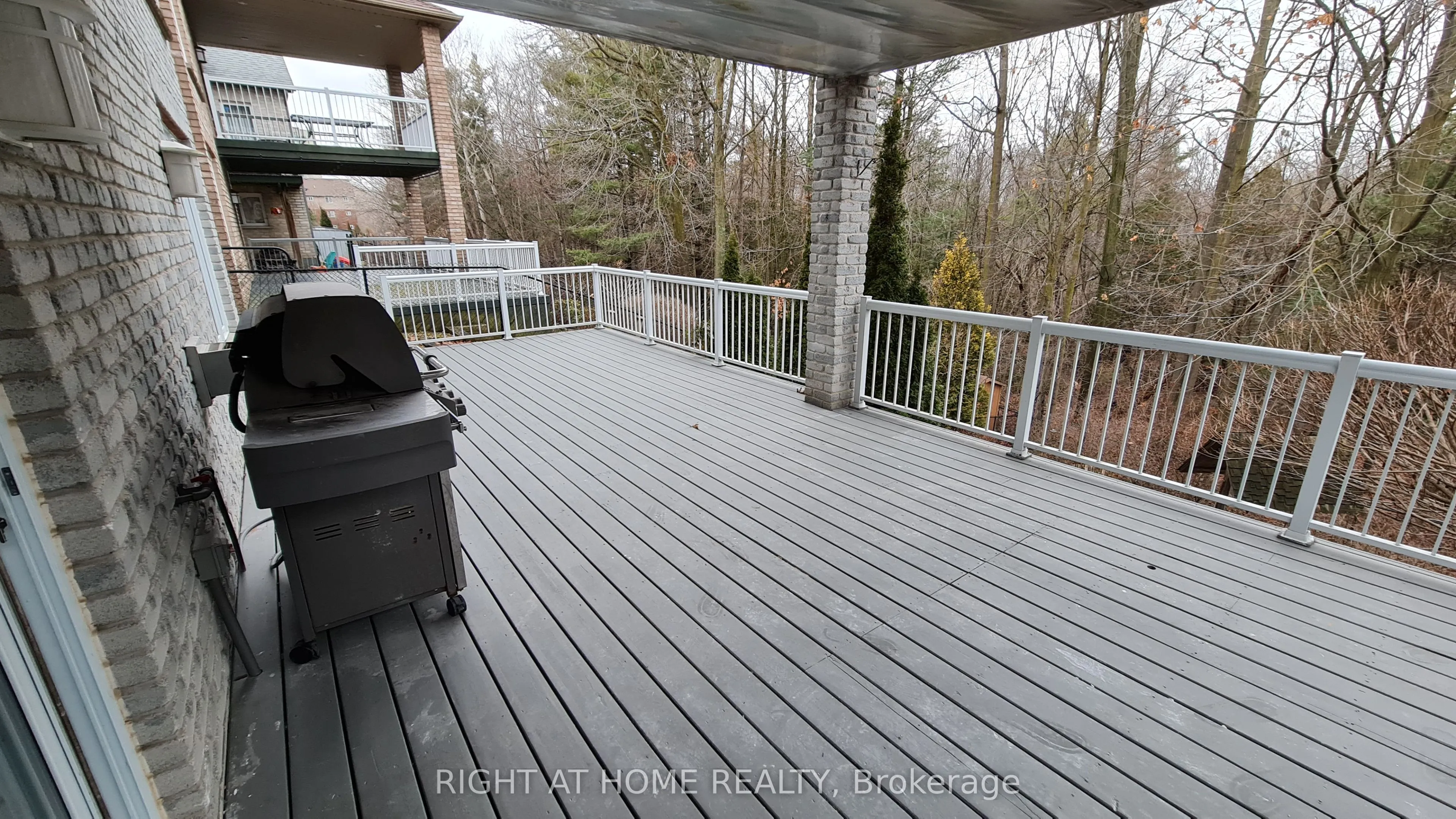 172 Lena Crescent #2