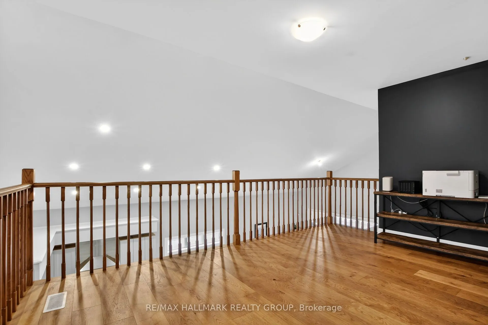 341 Serenade Crescent