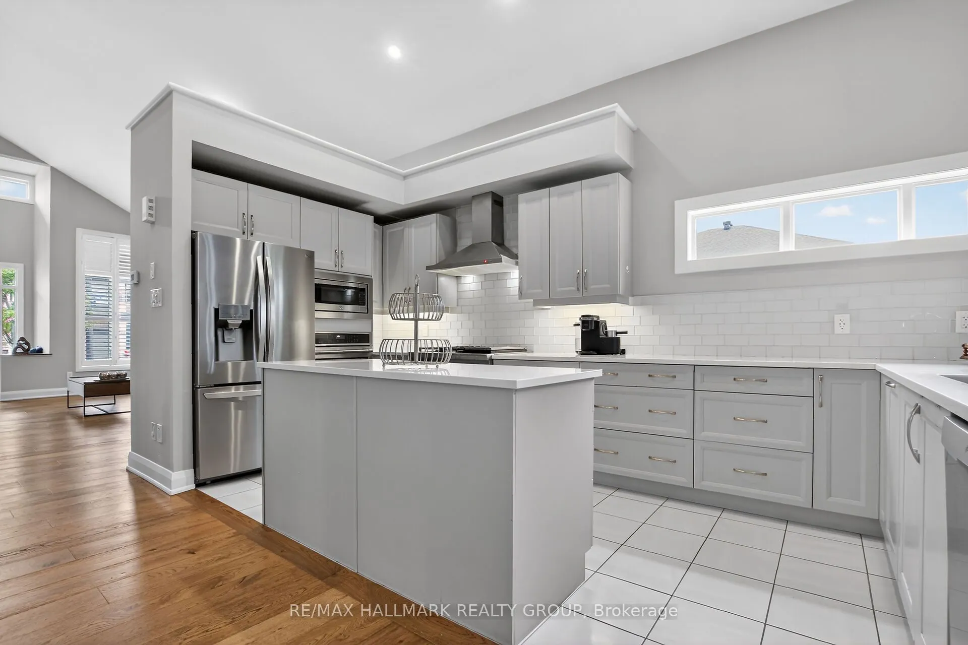 341 Serenade Crescent