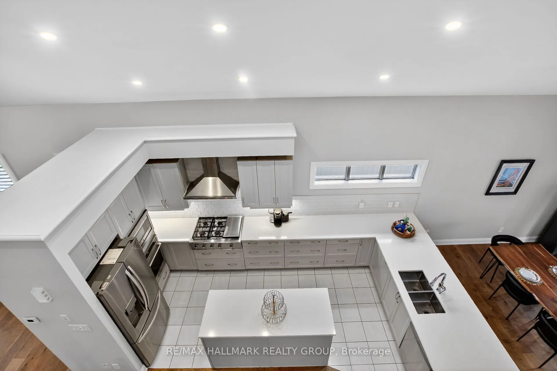 341 Serenade Crescent