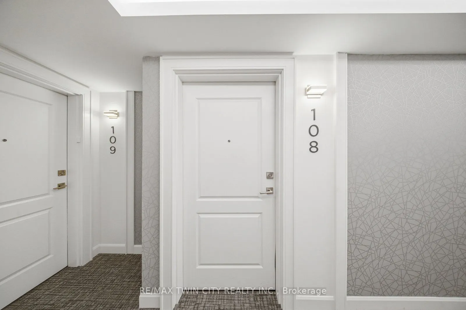 34 Norman Street #108