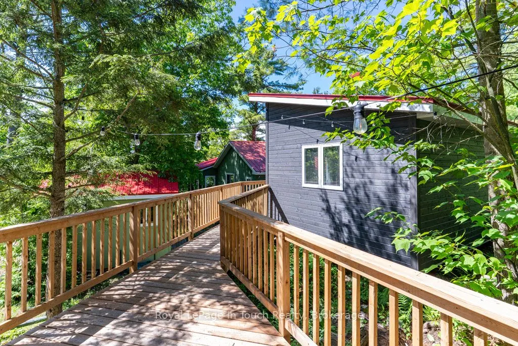 700 Island 980 / Deer Island