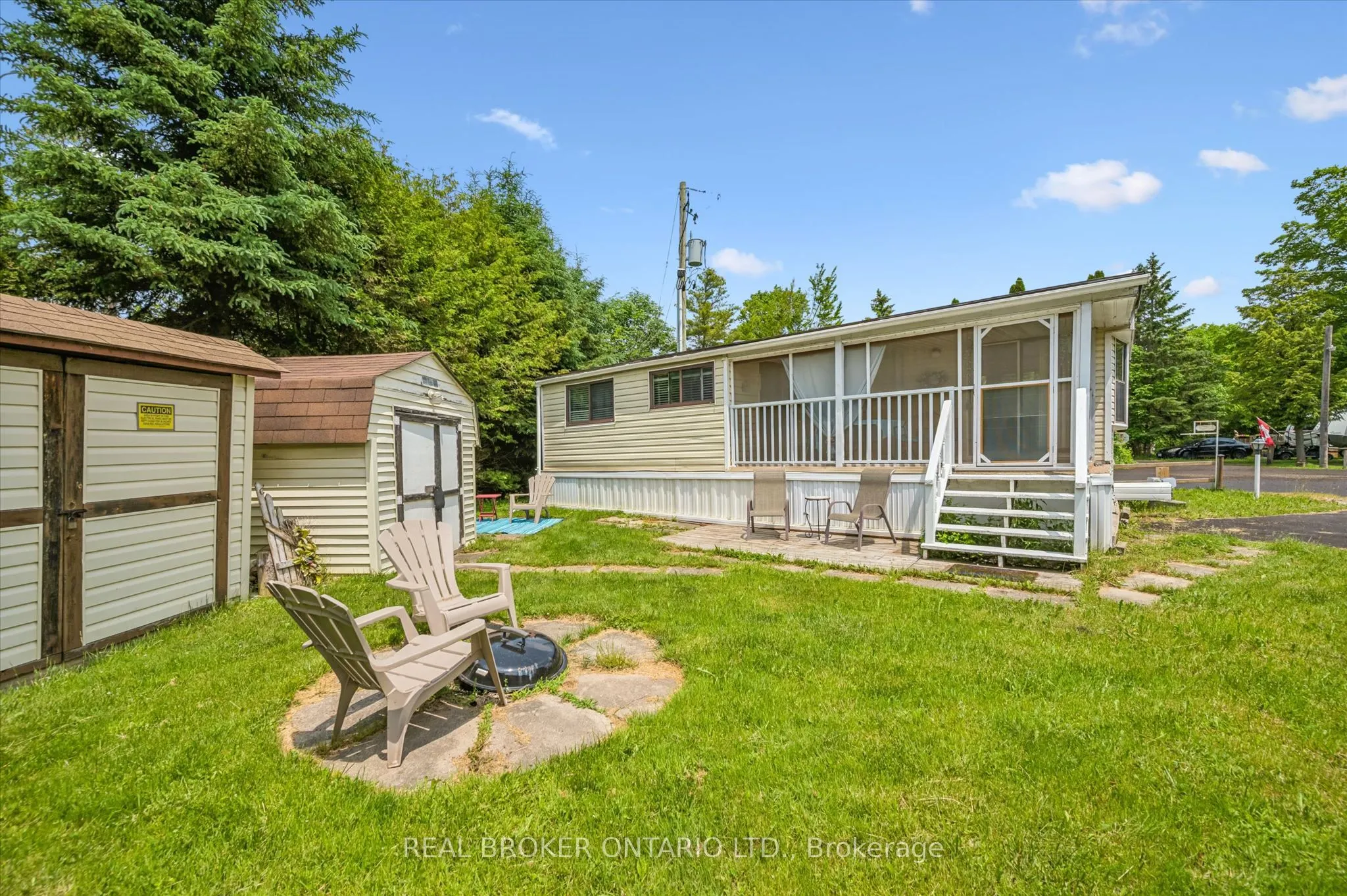 157 Cedar Crescent