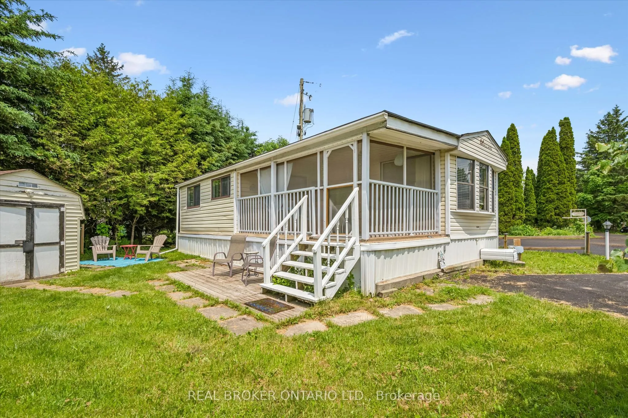 157 Cedar Crescent