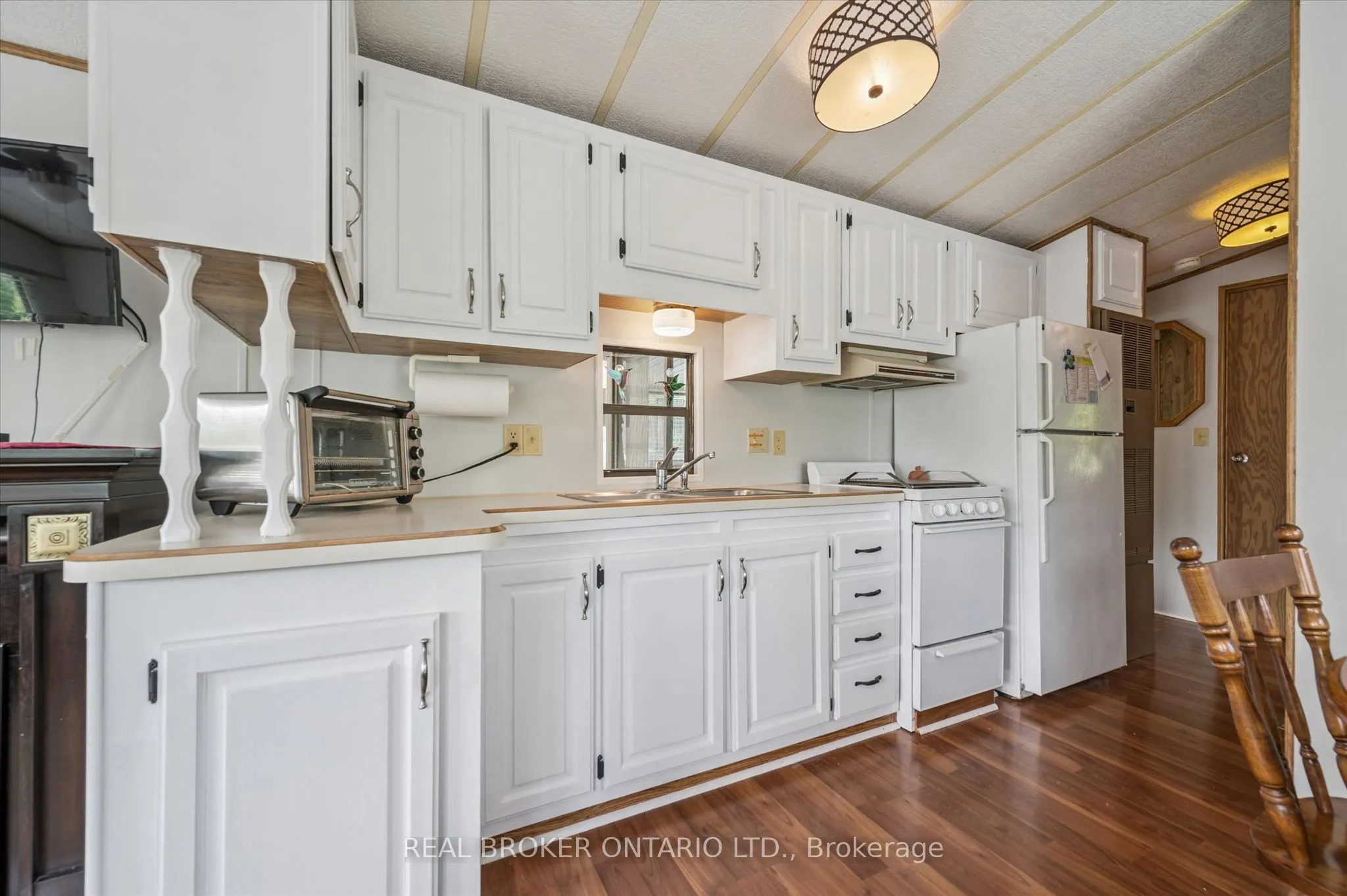 157 Cedar Crescent