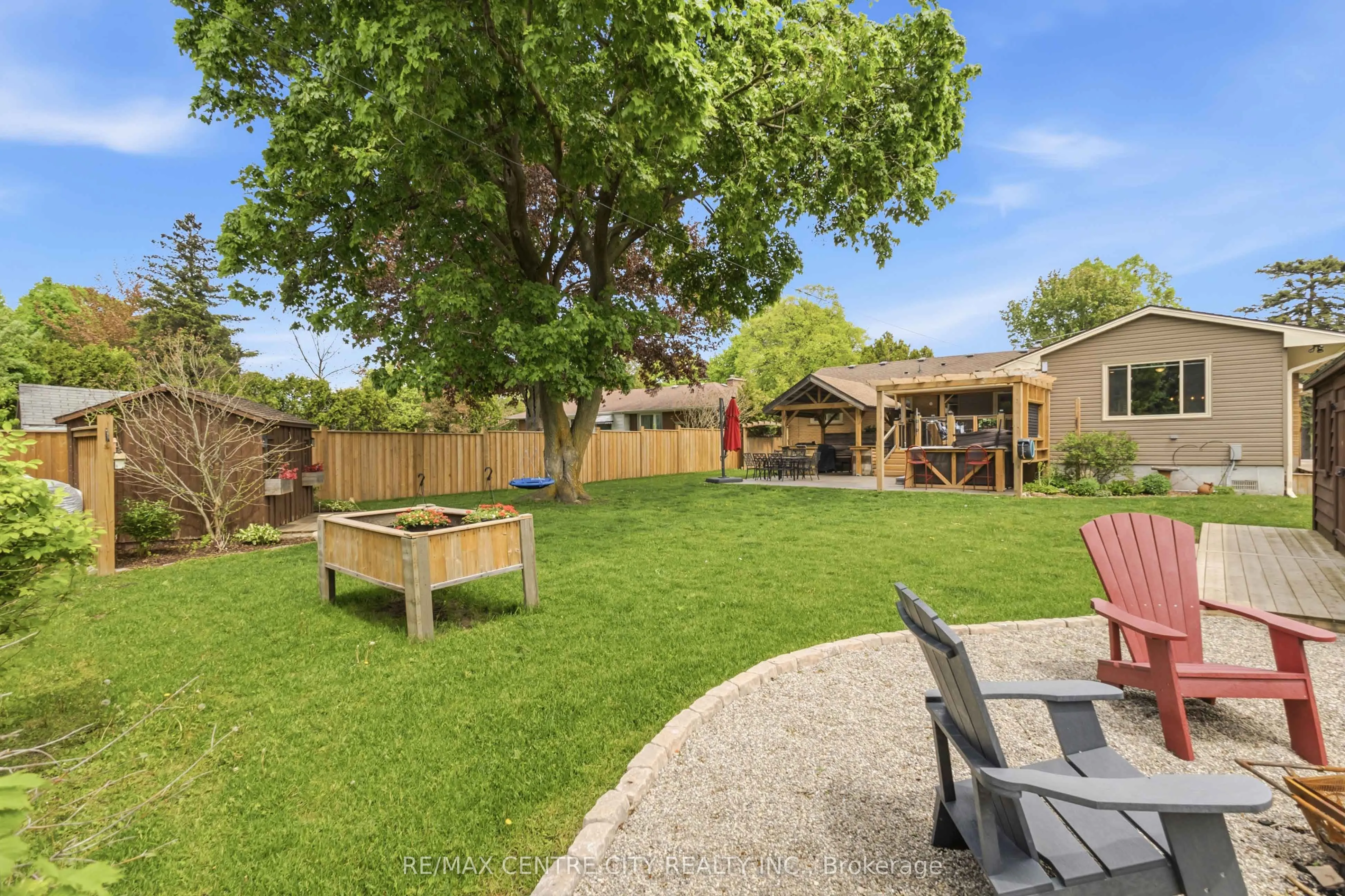 70 Brentwood Crescent