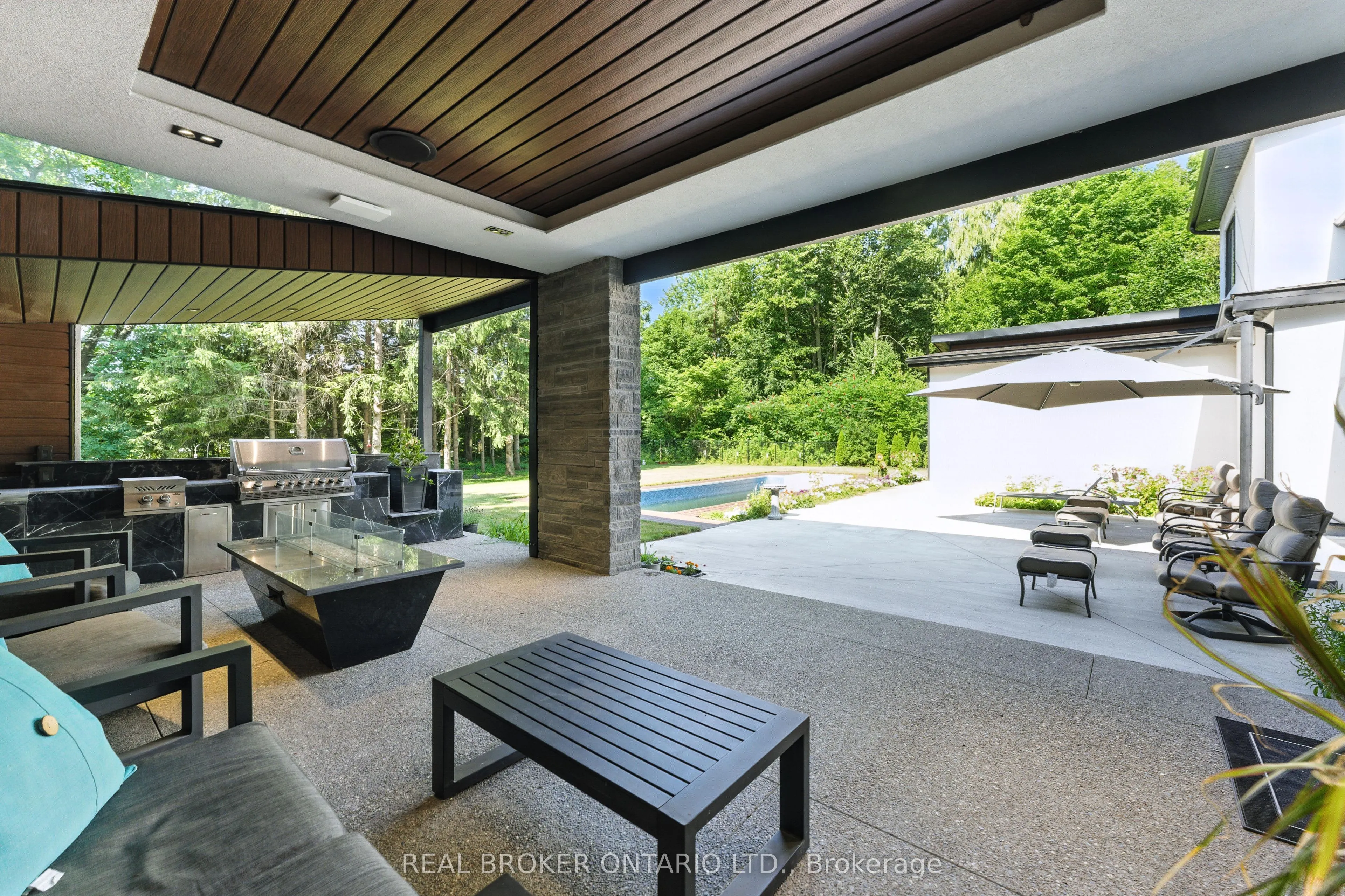 6 Campbell Farm Road